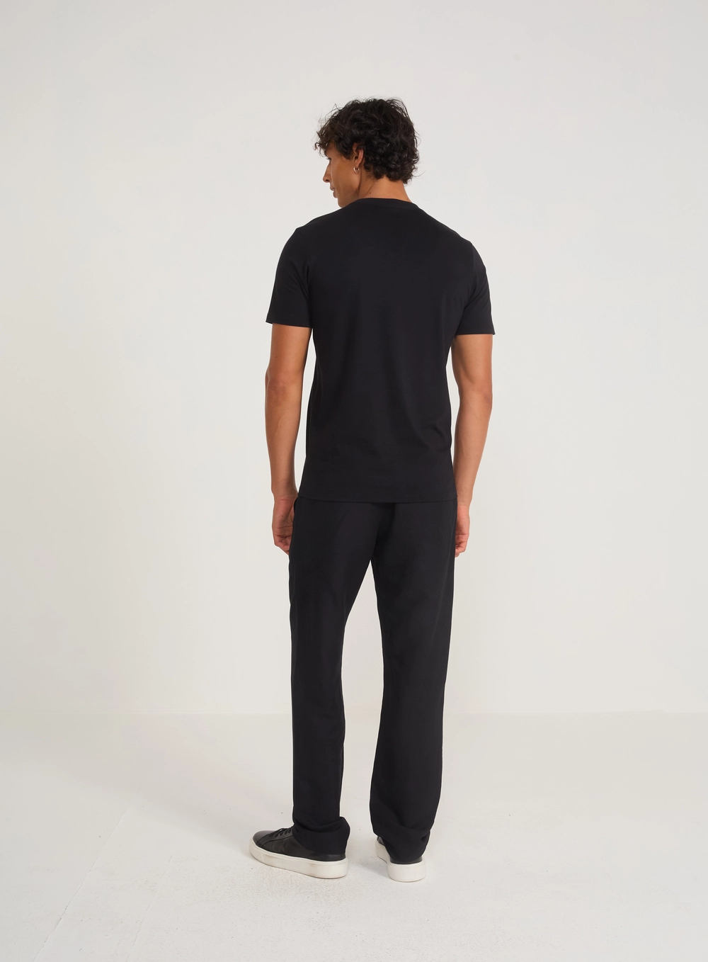 Camiseta Básica Premium Preto