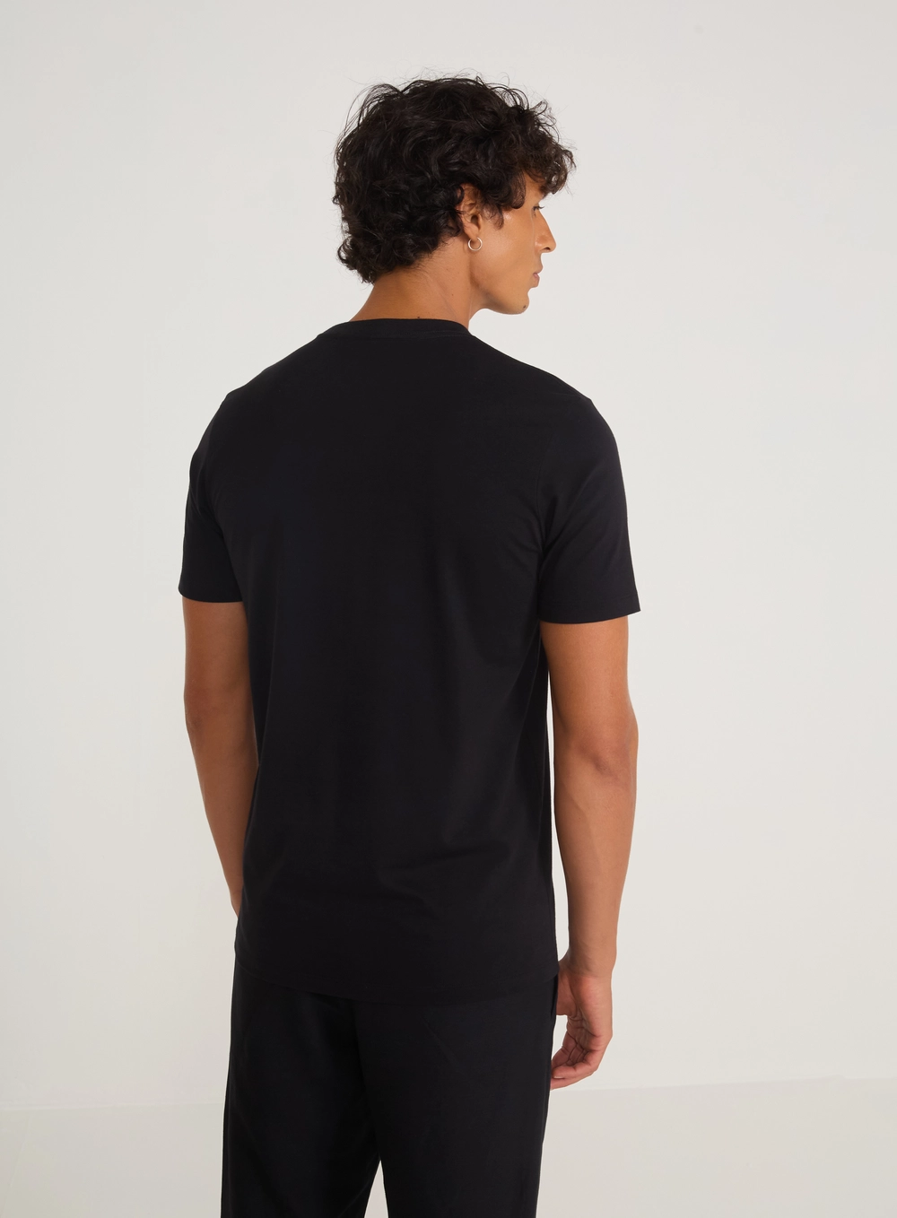 Camiseta Básica Premium Preto
