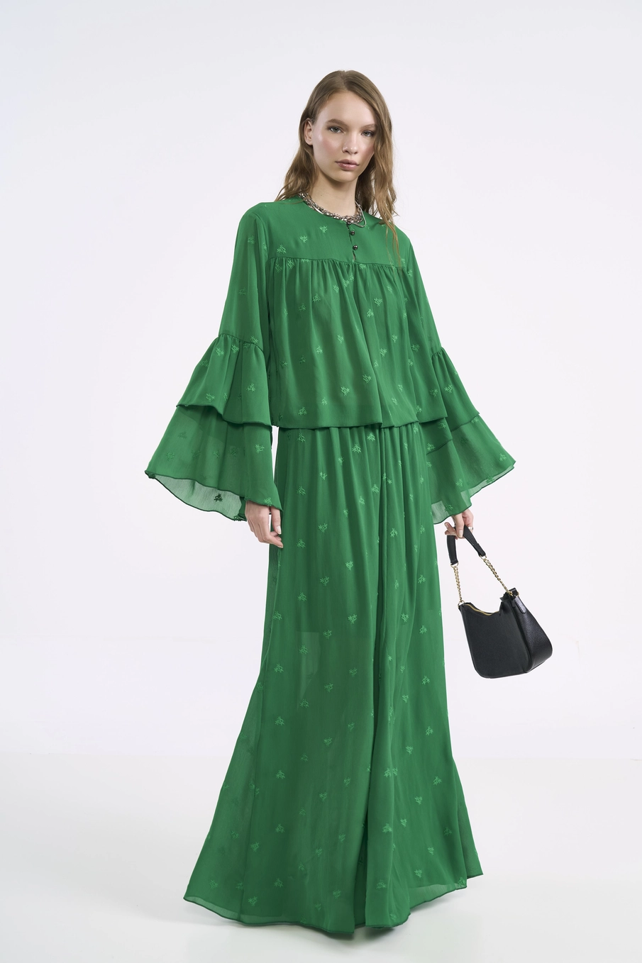 Blusa Ampla Com Camadas E Mangas Sino Verde Vanity