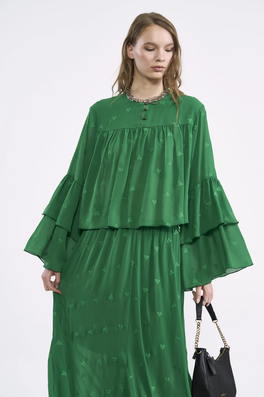 Blusa Ampla Com Camadas E Mangas Sino Verde Vanity