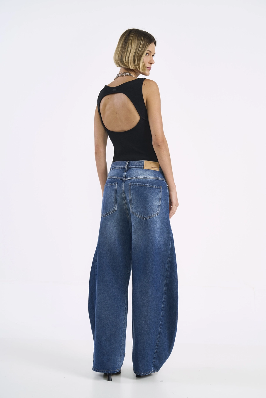 Blusa Recorte Nas Costas Preto
