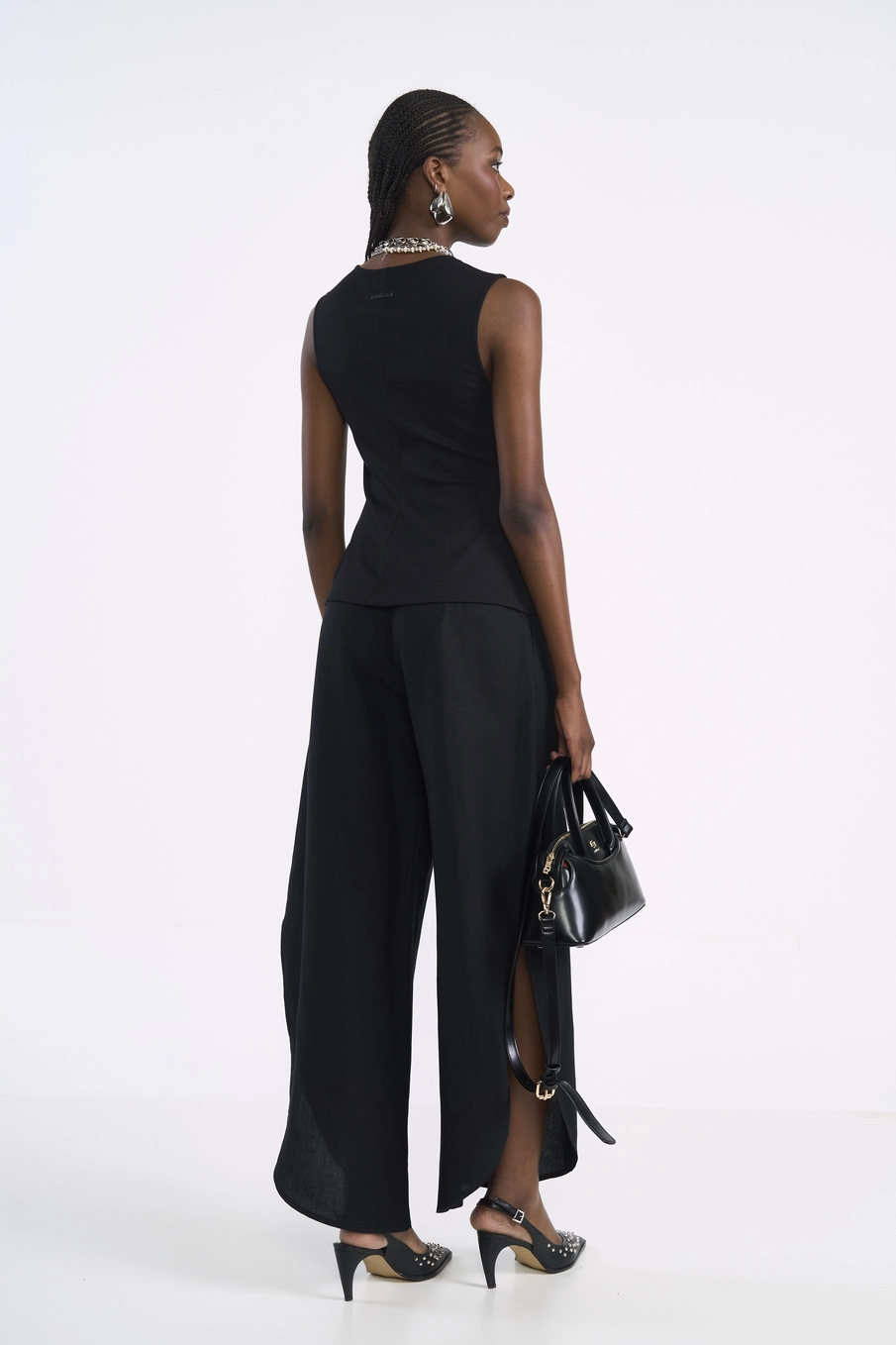 Blusa Feminina Ajustada Preto