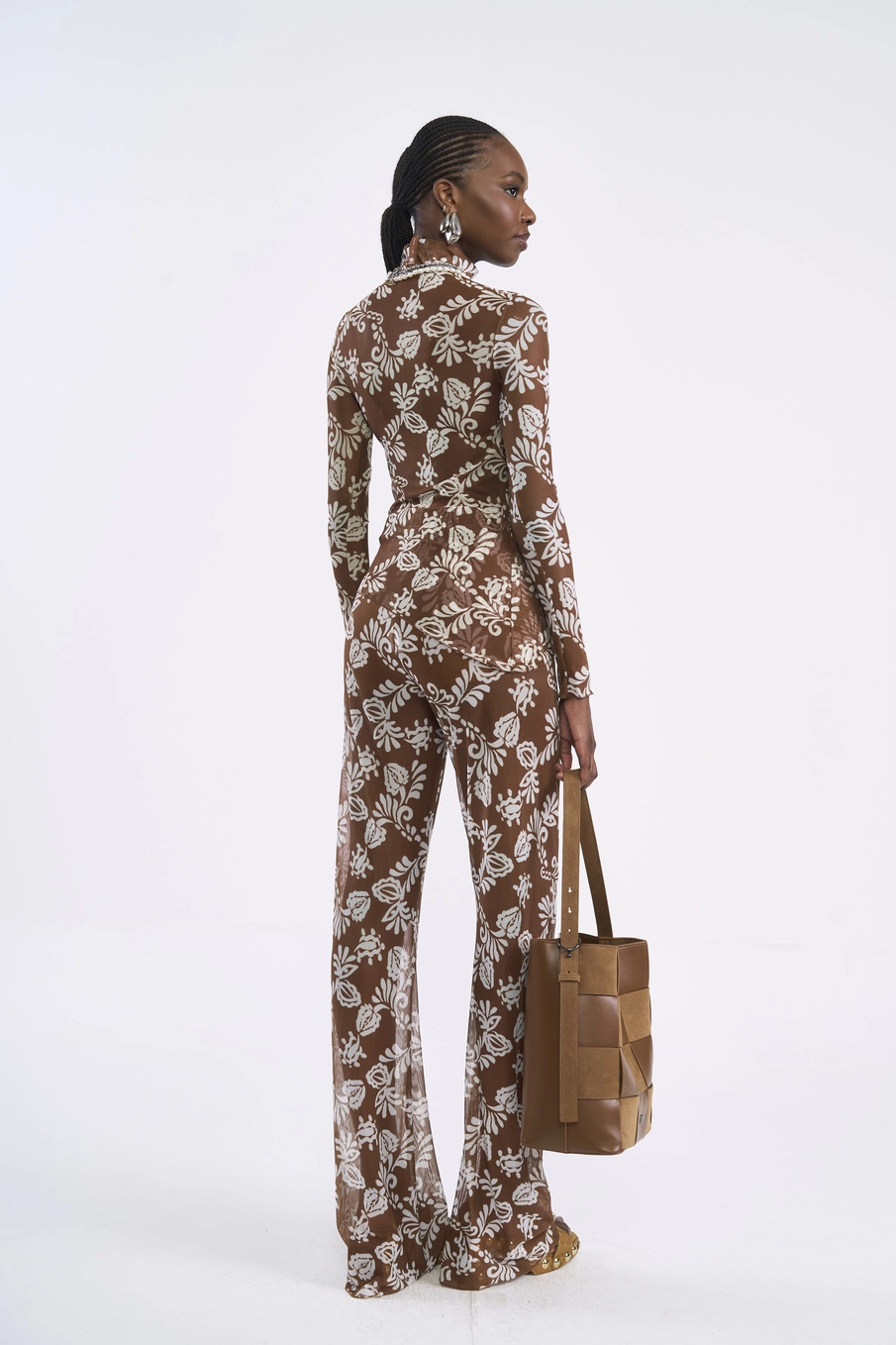 Blusa Slim Em Tule Terra Floral Estampados