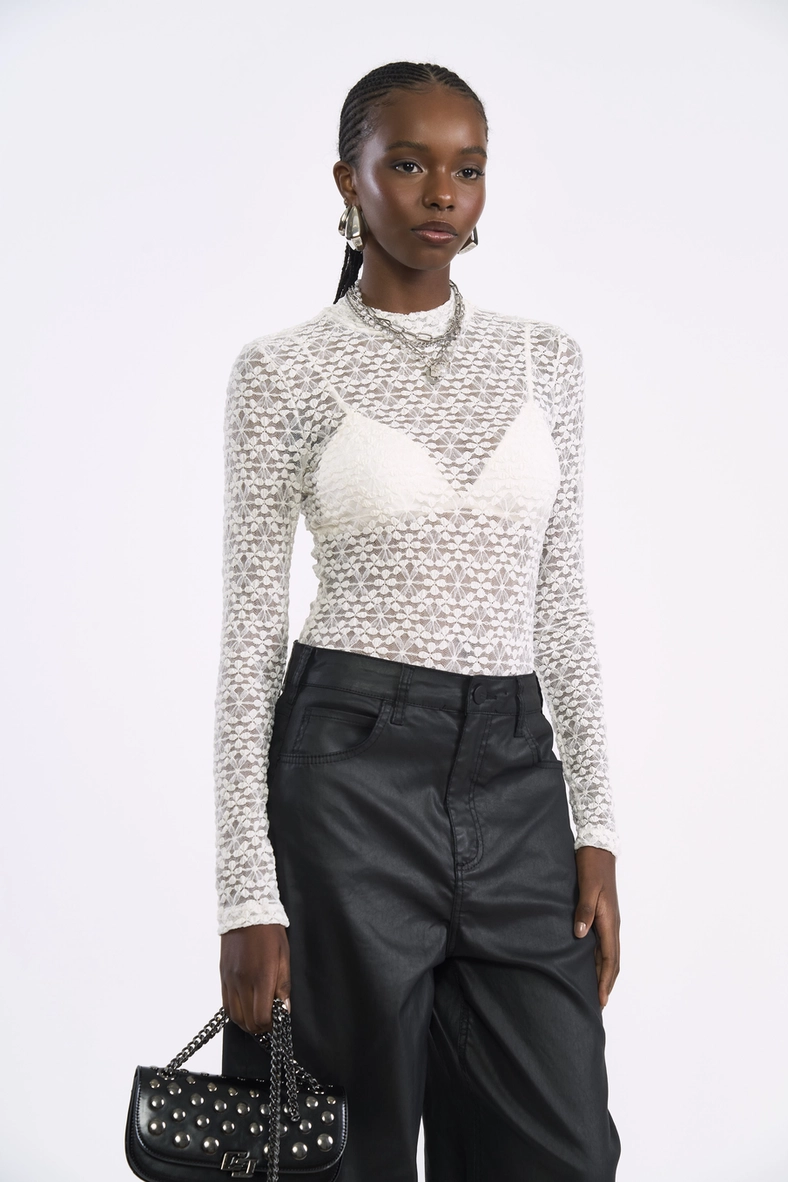Blusa Slim De Renda Manga Longa