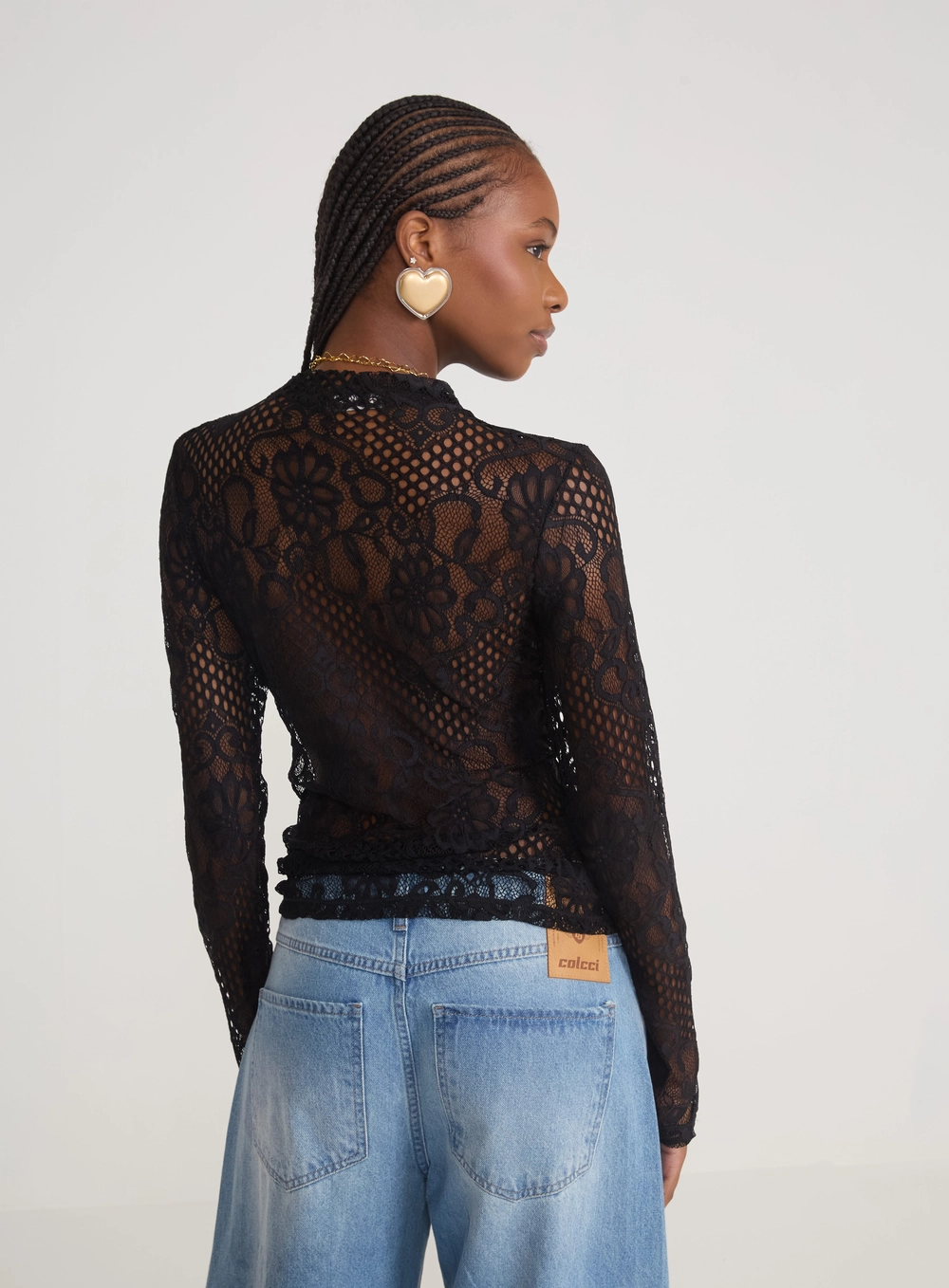 Blusa Gola Alta Renda Preto