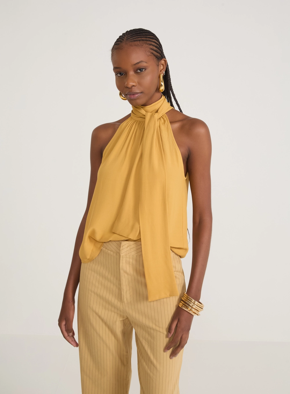 Blusa Halter Com Amarração Bege