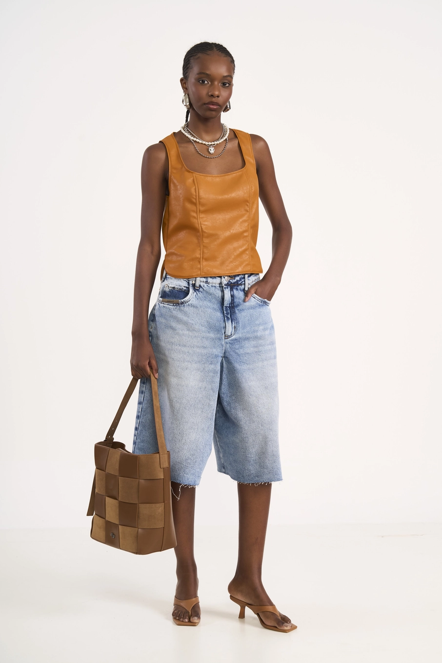 Blusa Sem Mangas Em Pu Reta Amarelo Pumpkin