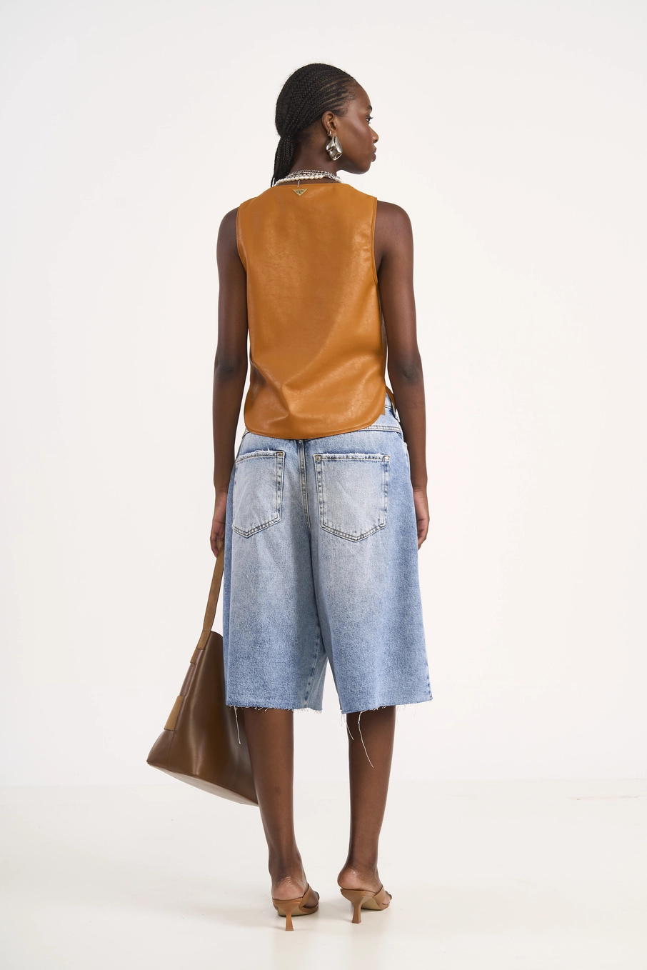 Blusa Sem Mangas Em Pu Reta Amarelo Pumpkin