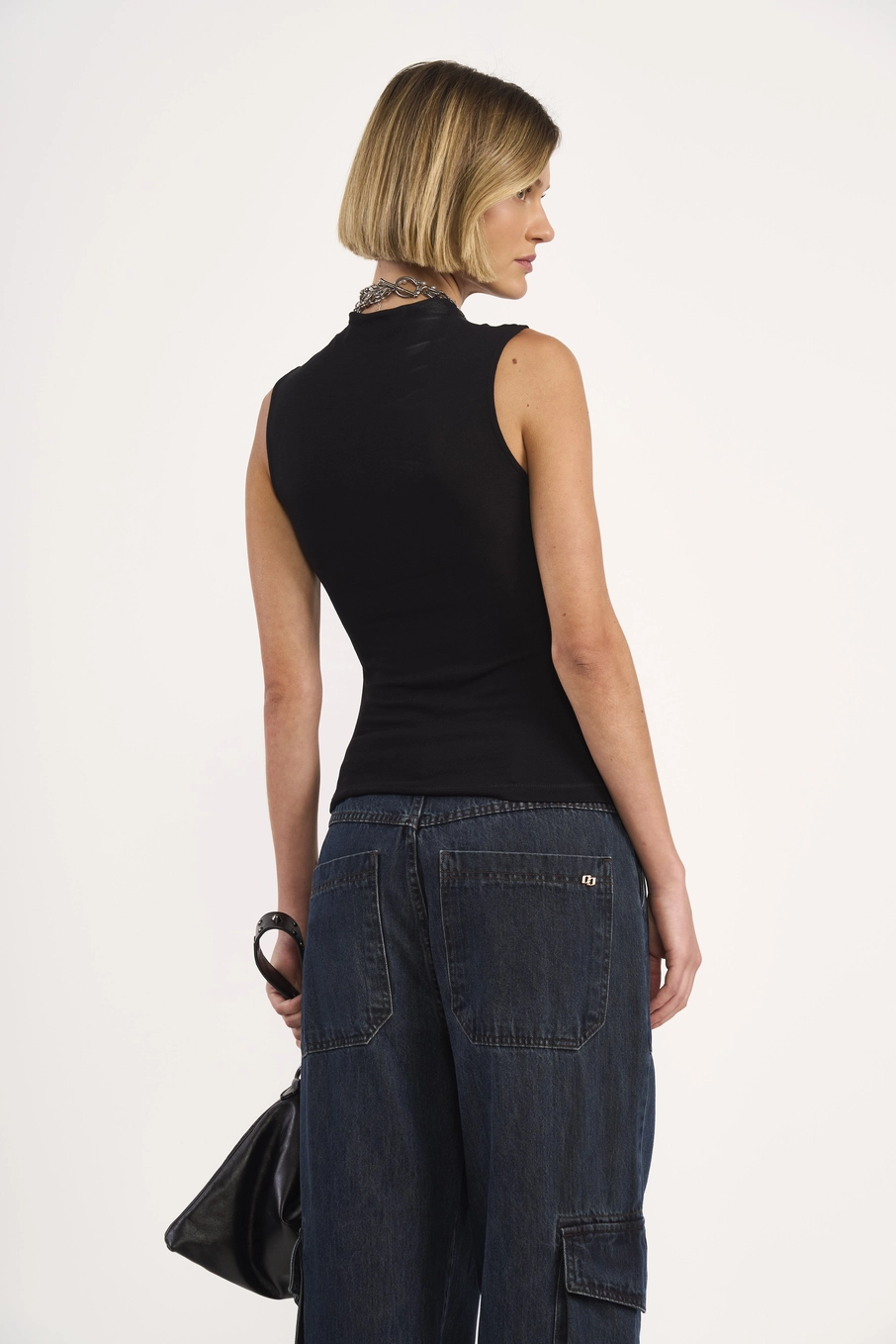 Blusa Slim Em Tule Com Drapeado Preto
