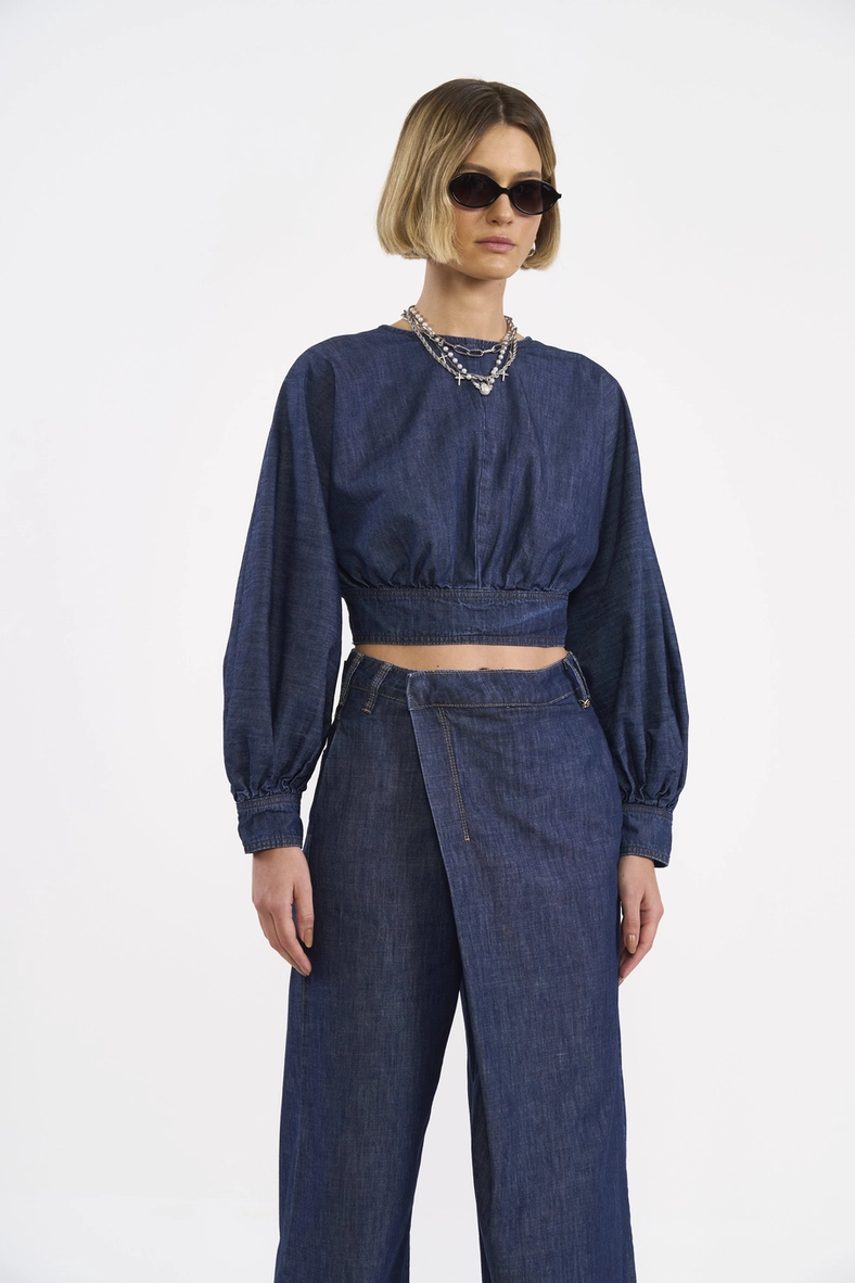 Blusa Jeans Cropped Manga Longa