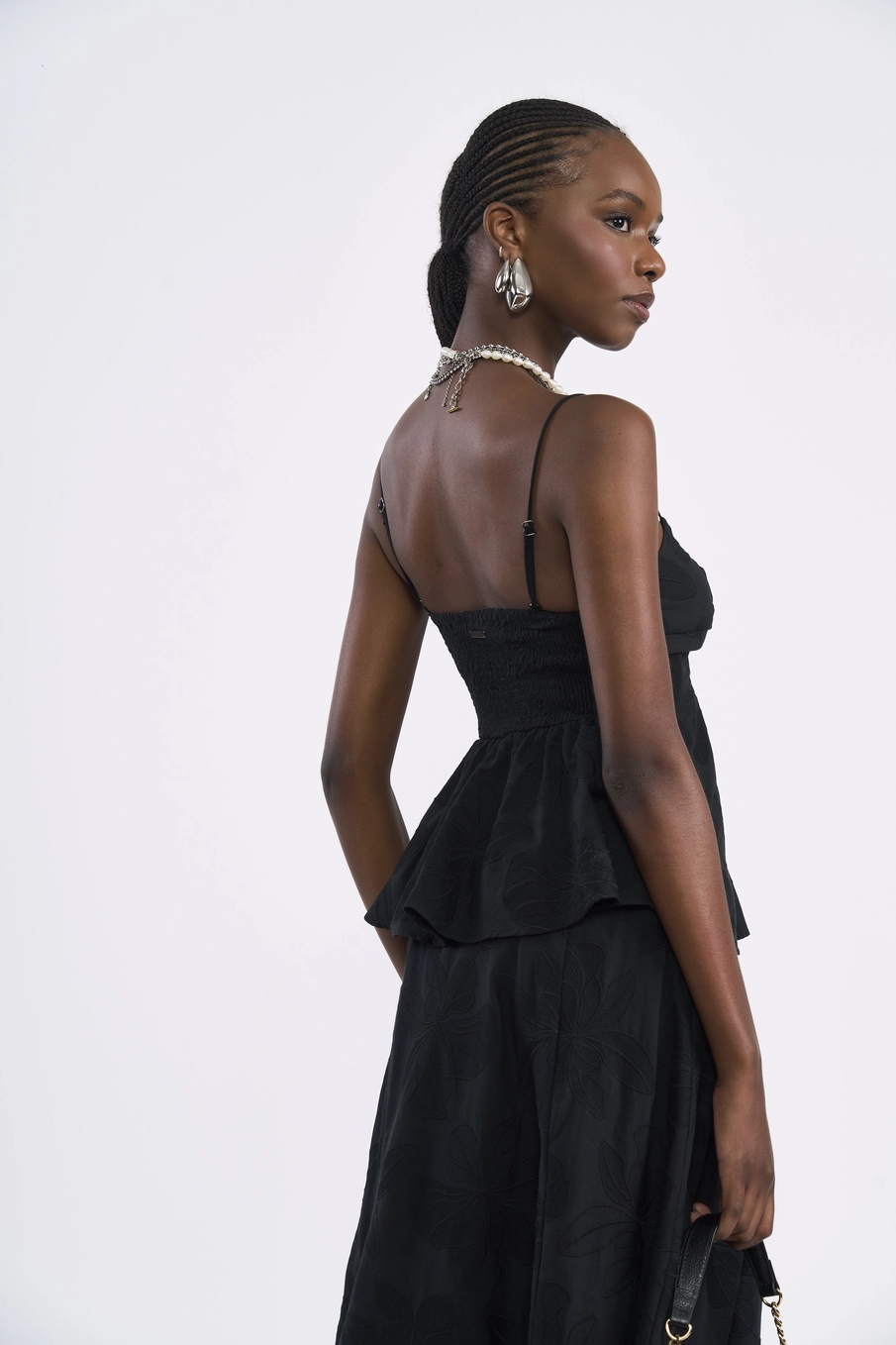 Blusa De Alças Com Recorte Frontal Preto