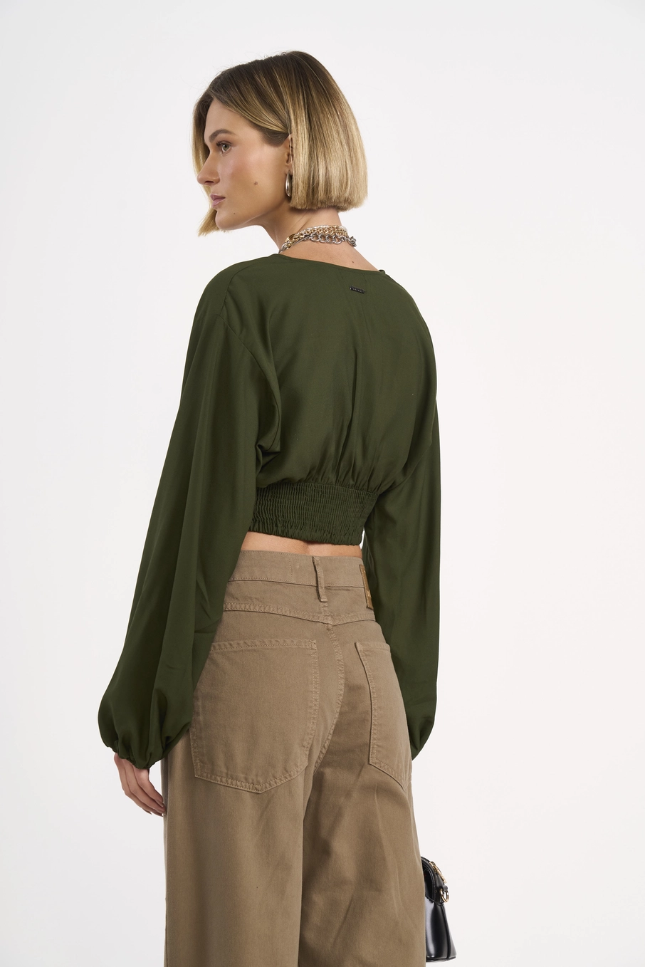 Blusa Cropped Com Decote V E Manga Longa Verde
