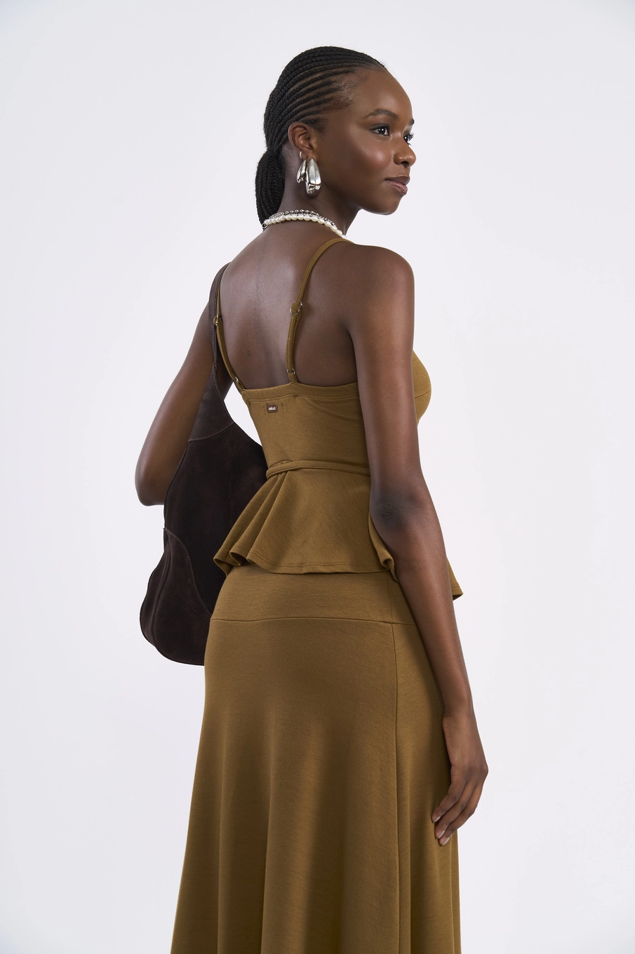 Blusa Cropped Com Peplum Marrom