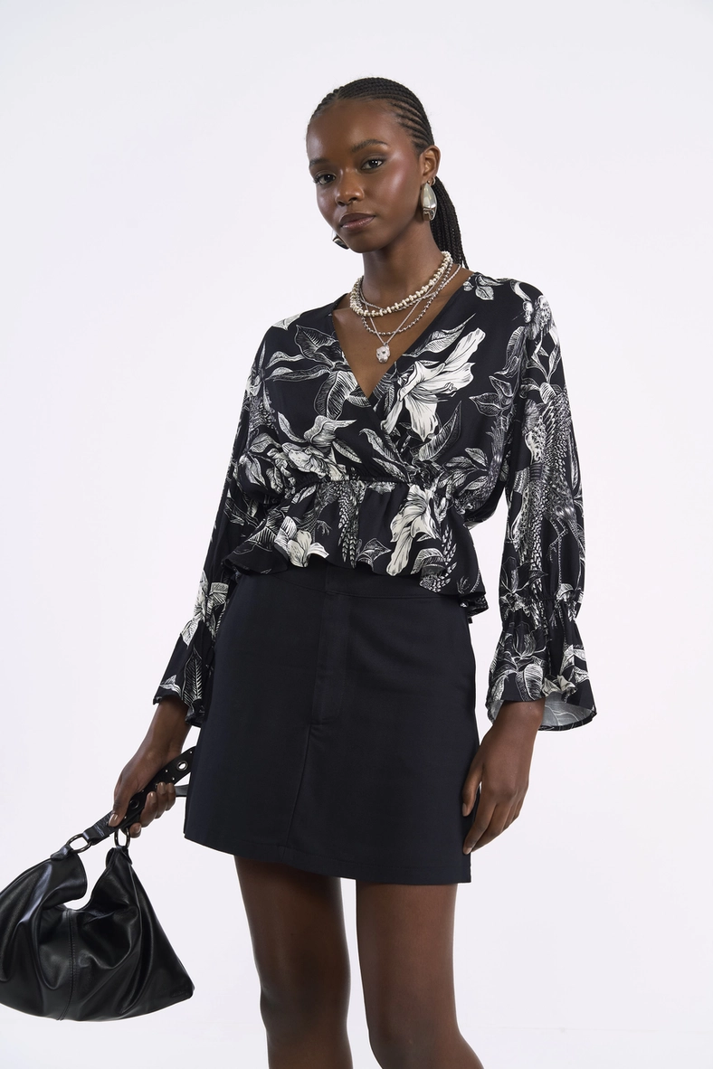 Blusa Transpassada Estampada