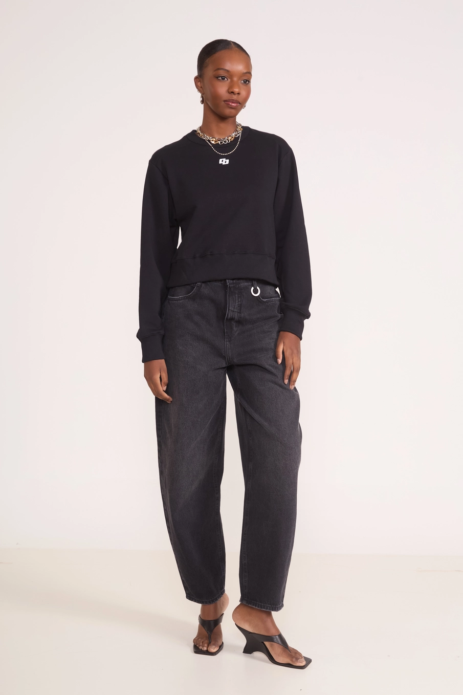 Blusão Feminino Slim Com Logo Preto