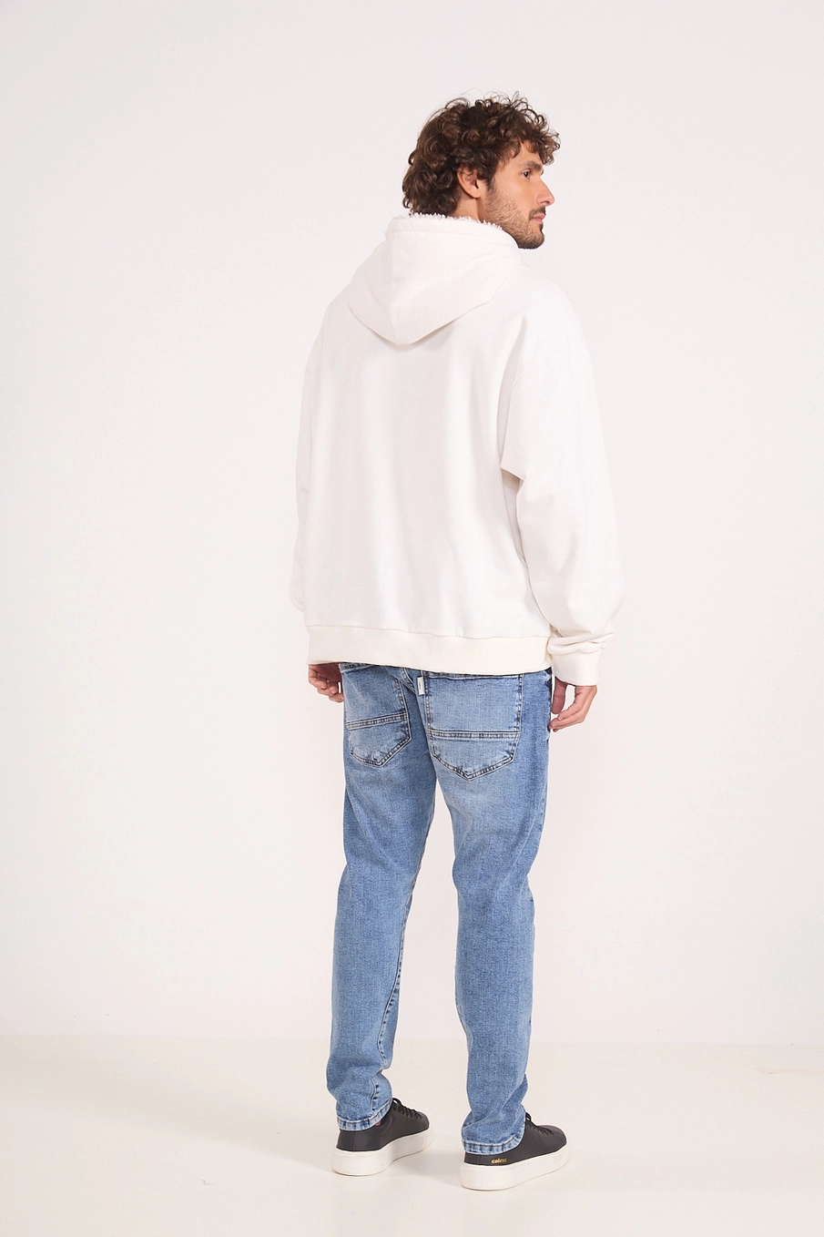 Blusão Moletom Oversized Com Bolso Canguru Off Shell