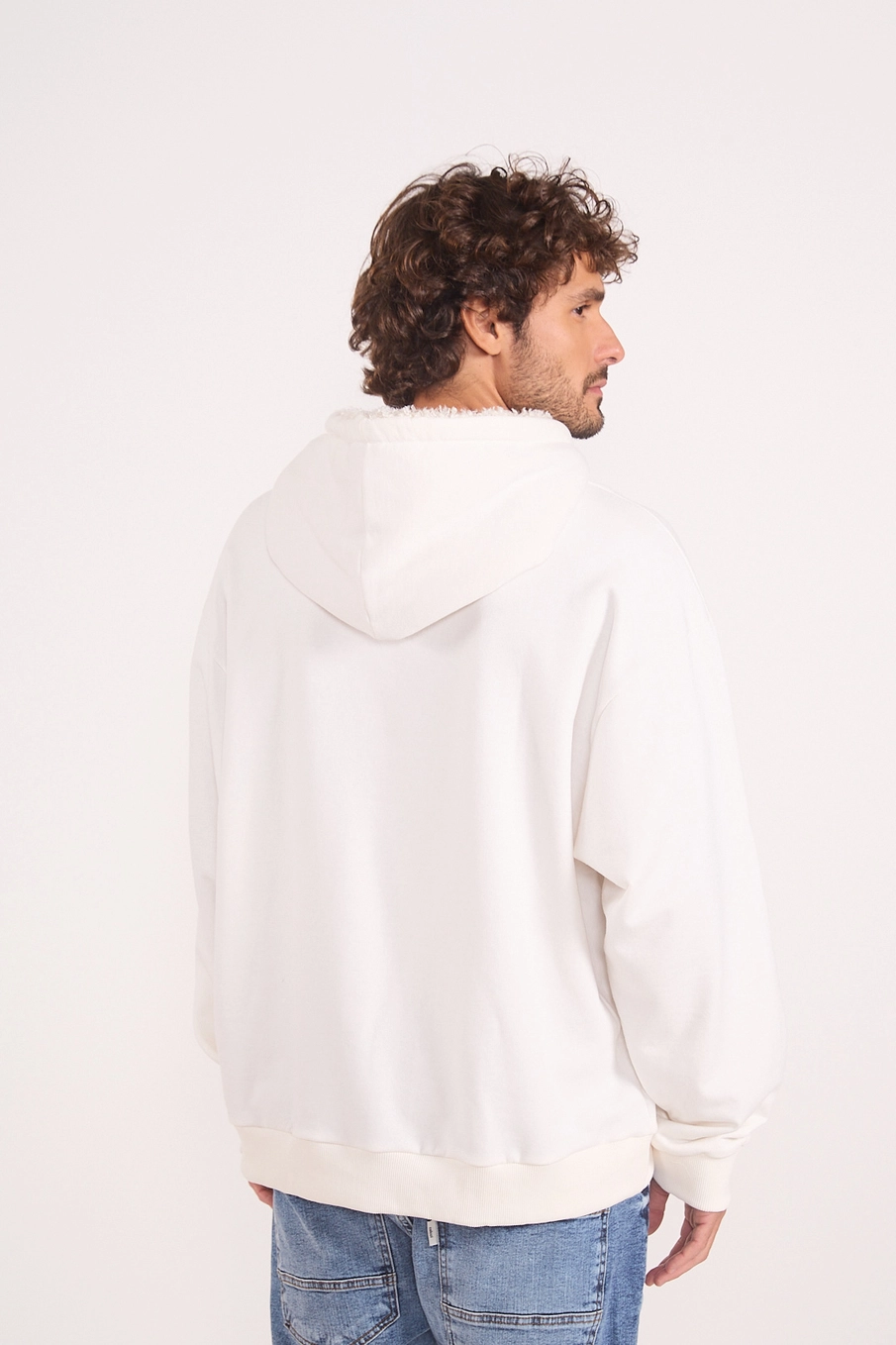 Blusão Moletom Oversized Com Bolso Canguru Off Shell