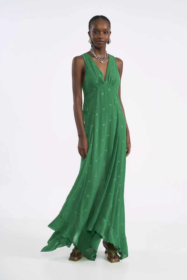 Vestido Longo Com Bordado E Barra Assimétrica