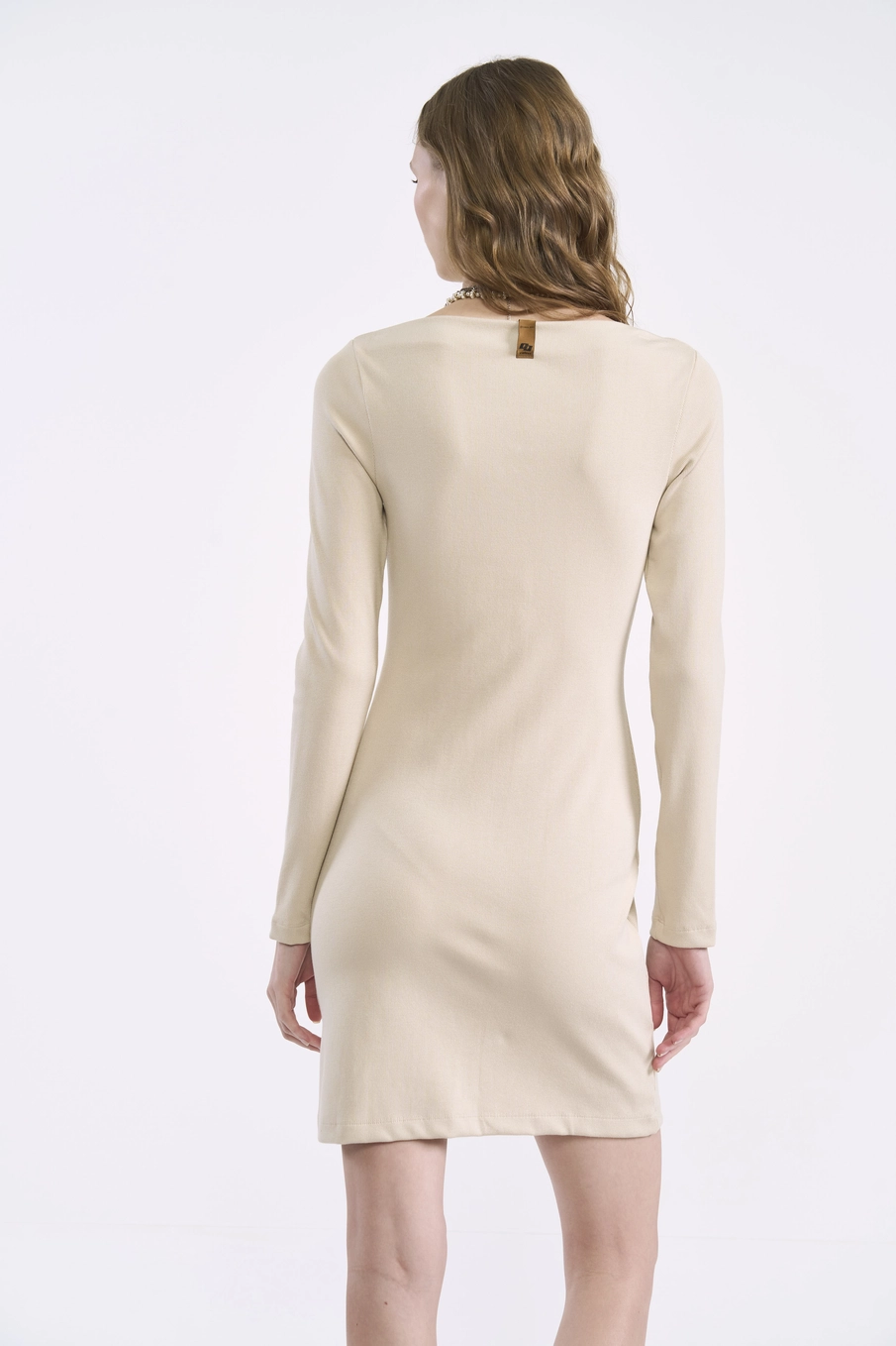 Vestido Curto Canelado Manga Longa Bege