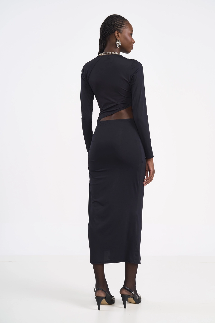Vestido Midi Com Recorte E Franzido Preto