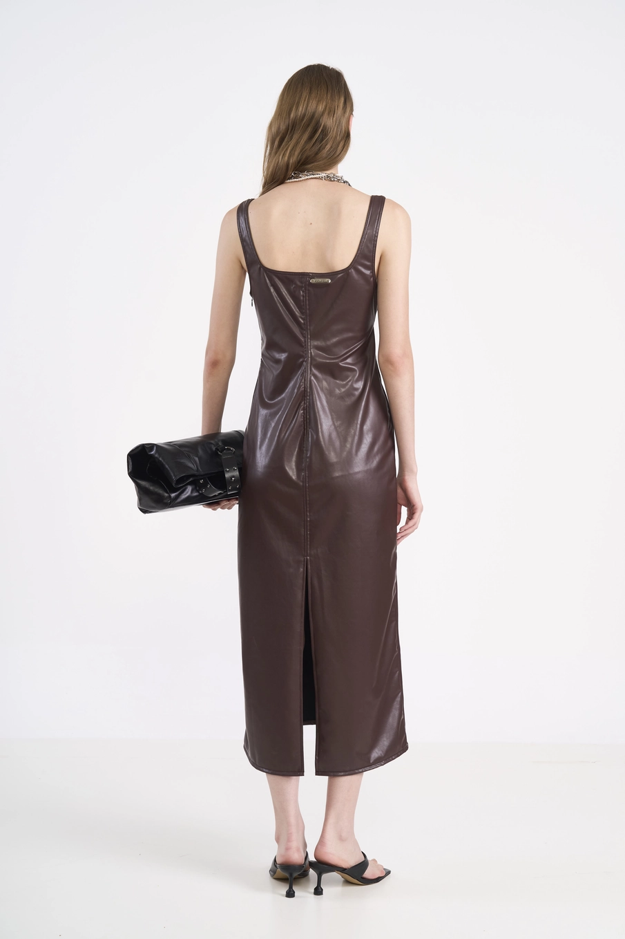 Vestido Justo Em Pu Marrom