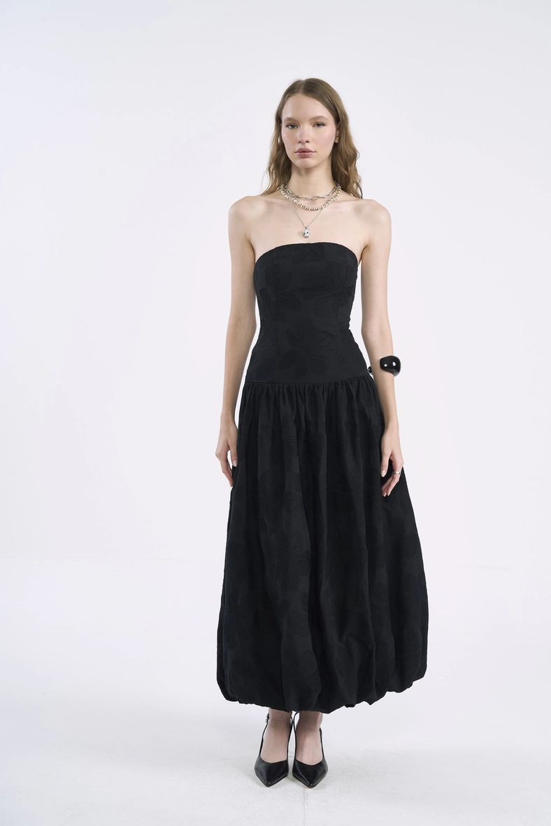 Vestido Midi Balonê  Tomara Que Caia Bordado