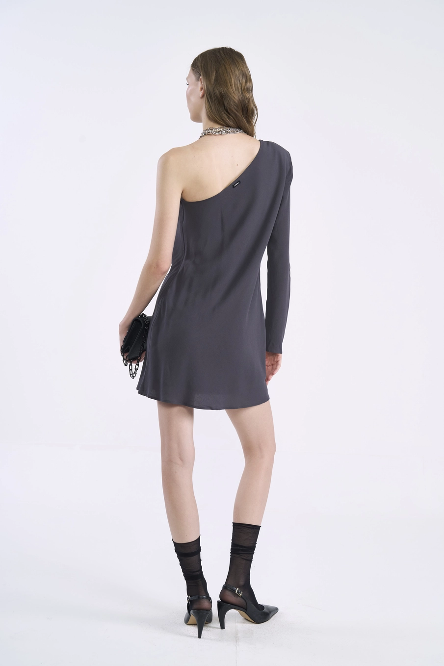 Vestido Curto Assimétrico Uma Manga Longa CINZA
