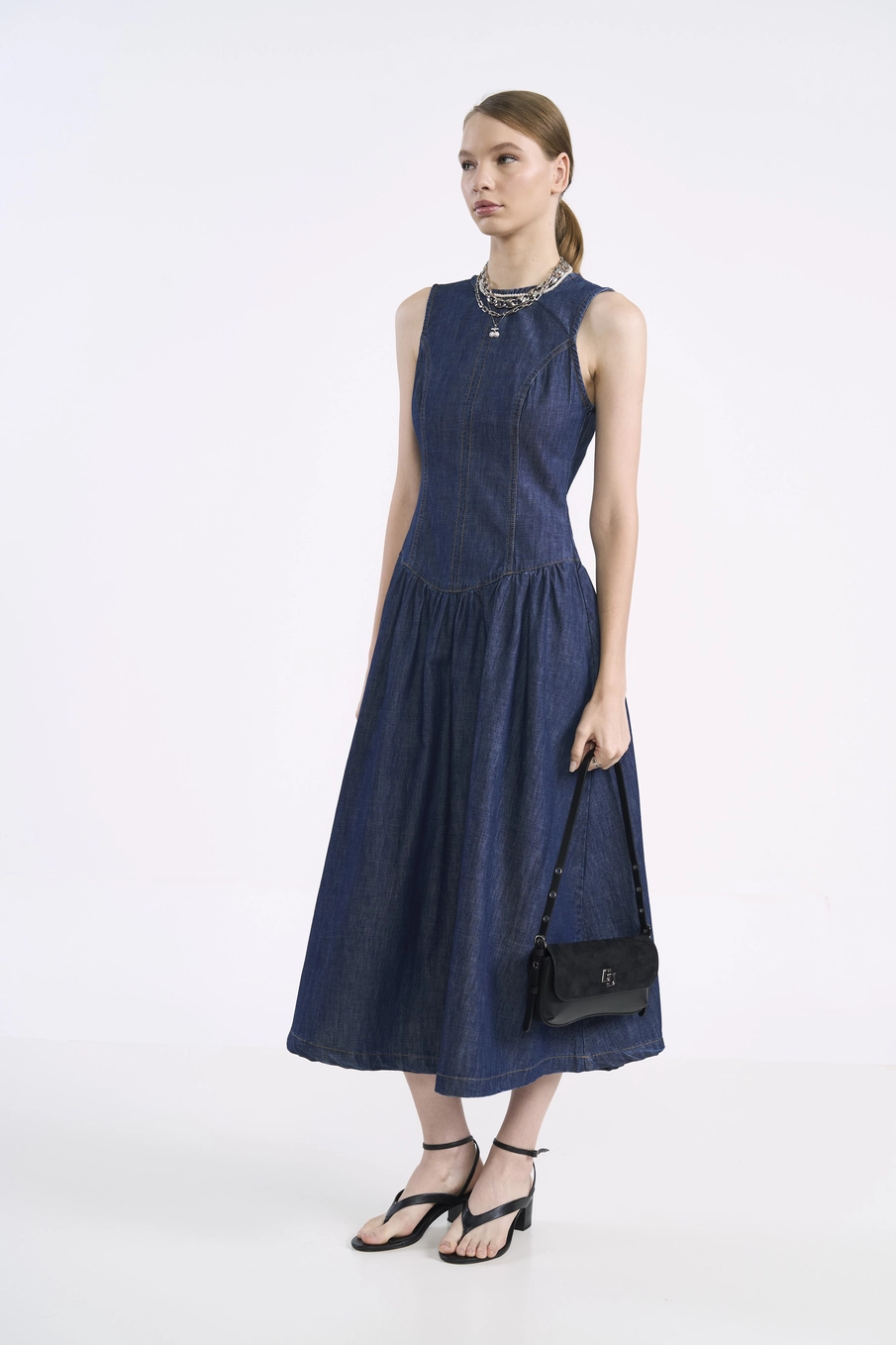 Vestido Midi Jeans Estruturado Índigo