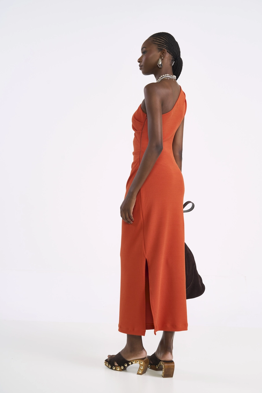 Vestido Midi Um Ombro Só Com Drapeado Lateral Laranja