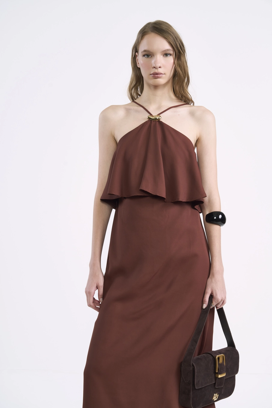 Vestido Midi Ajustado Com Babado Sobreposto Marrom