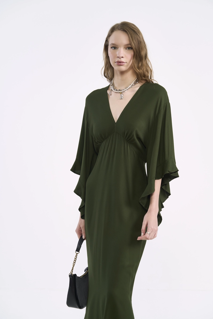 Vestido Midi Fluido Com Manga Ampla Verde
