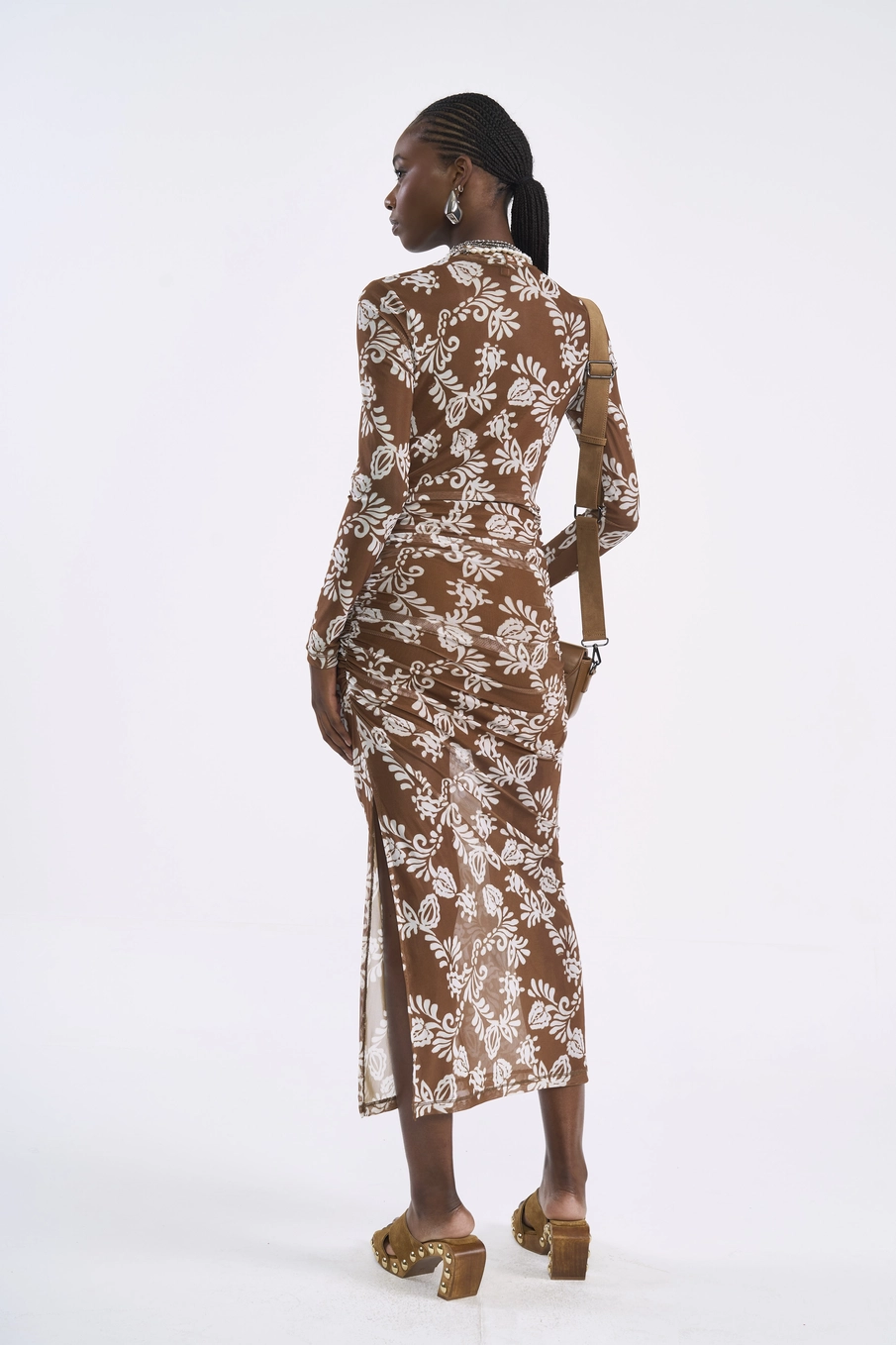 Vestido Midi Slim Em Tule Estampado Estampados