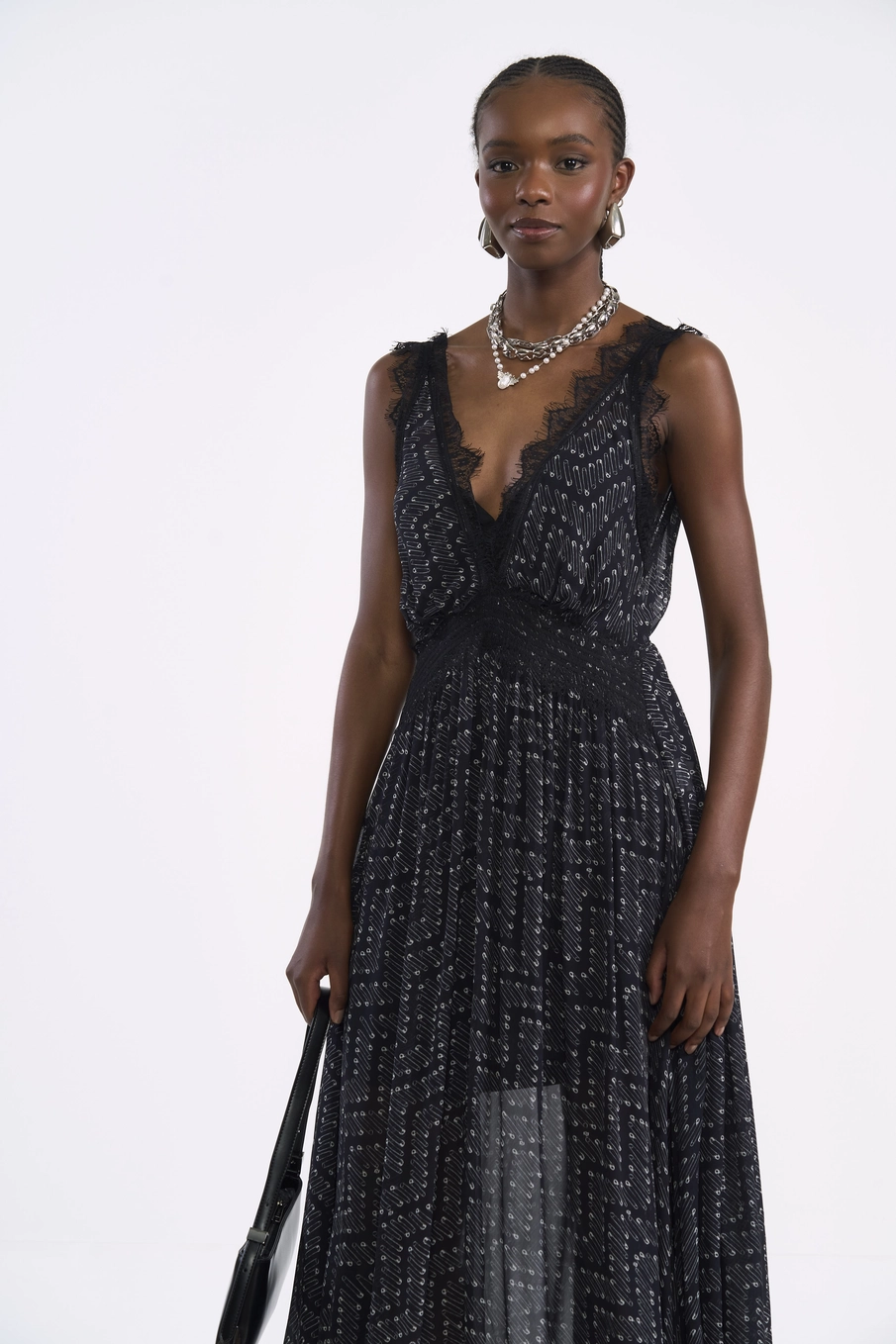 Vestido Assimétrico Em Tule Estampado E Renda Estampados