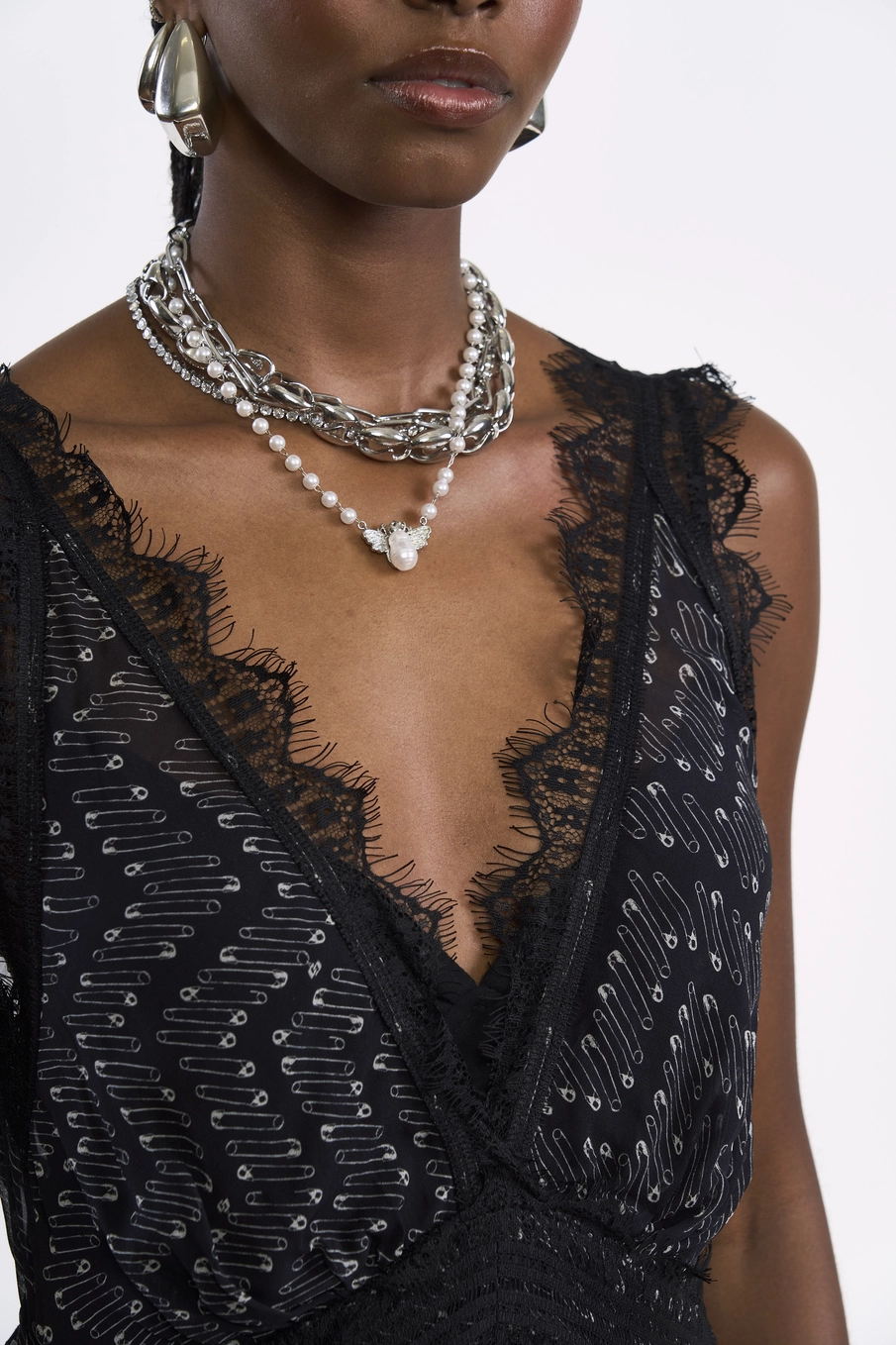 Vestido Assimétrico Em Tule Estampado E Renda Estampados