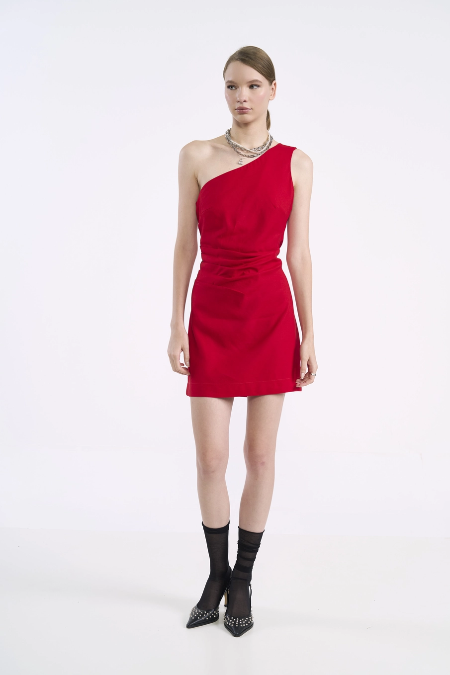 Vestido Curto Um Ombro Só Com Drapeado Com Linho Vermelho