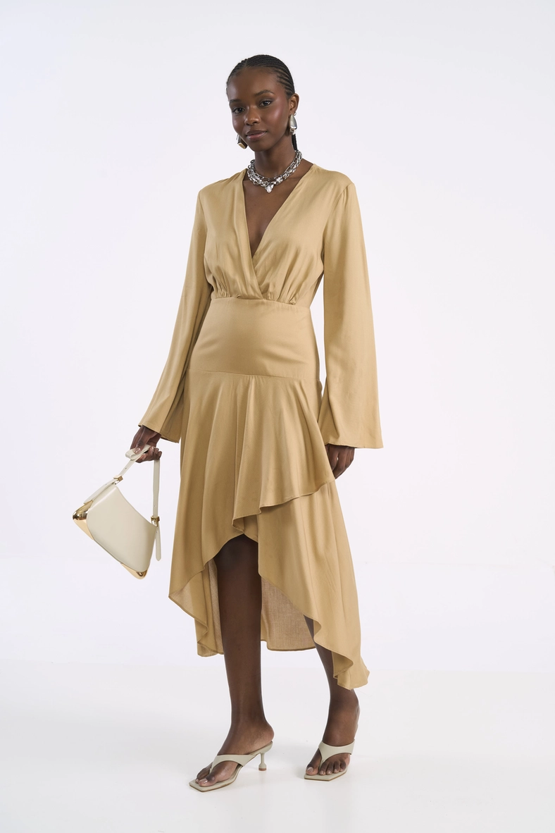 Vestido Midi Em Viscose Com Barra Assimétrica