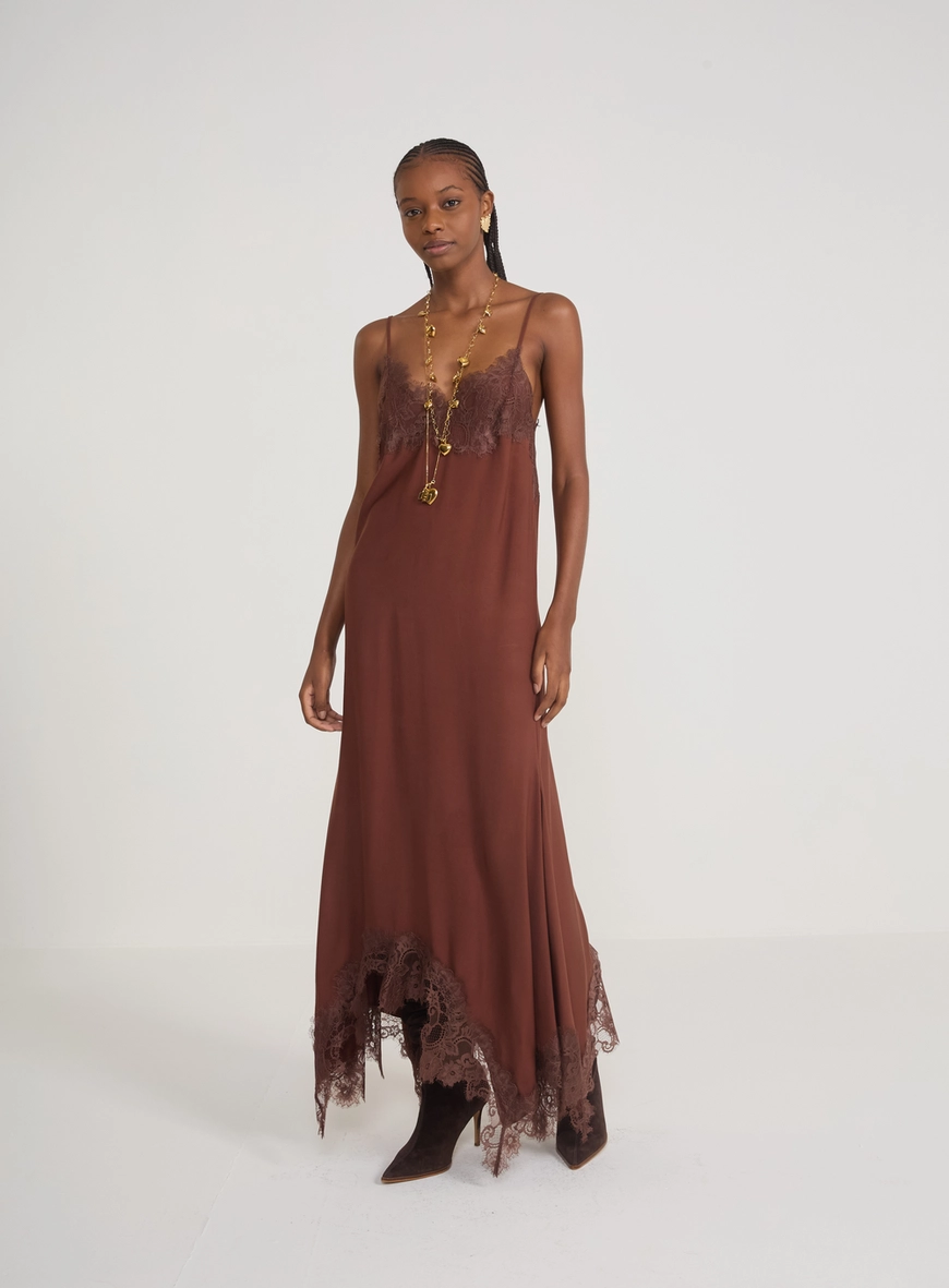 Vestido Midi Renda E Fluidez