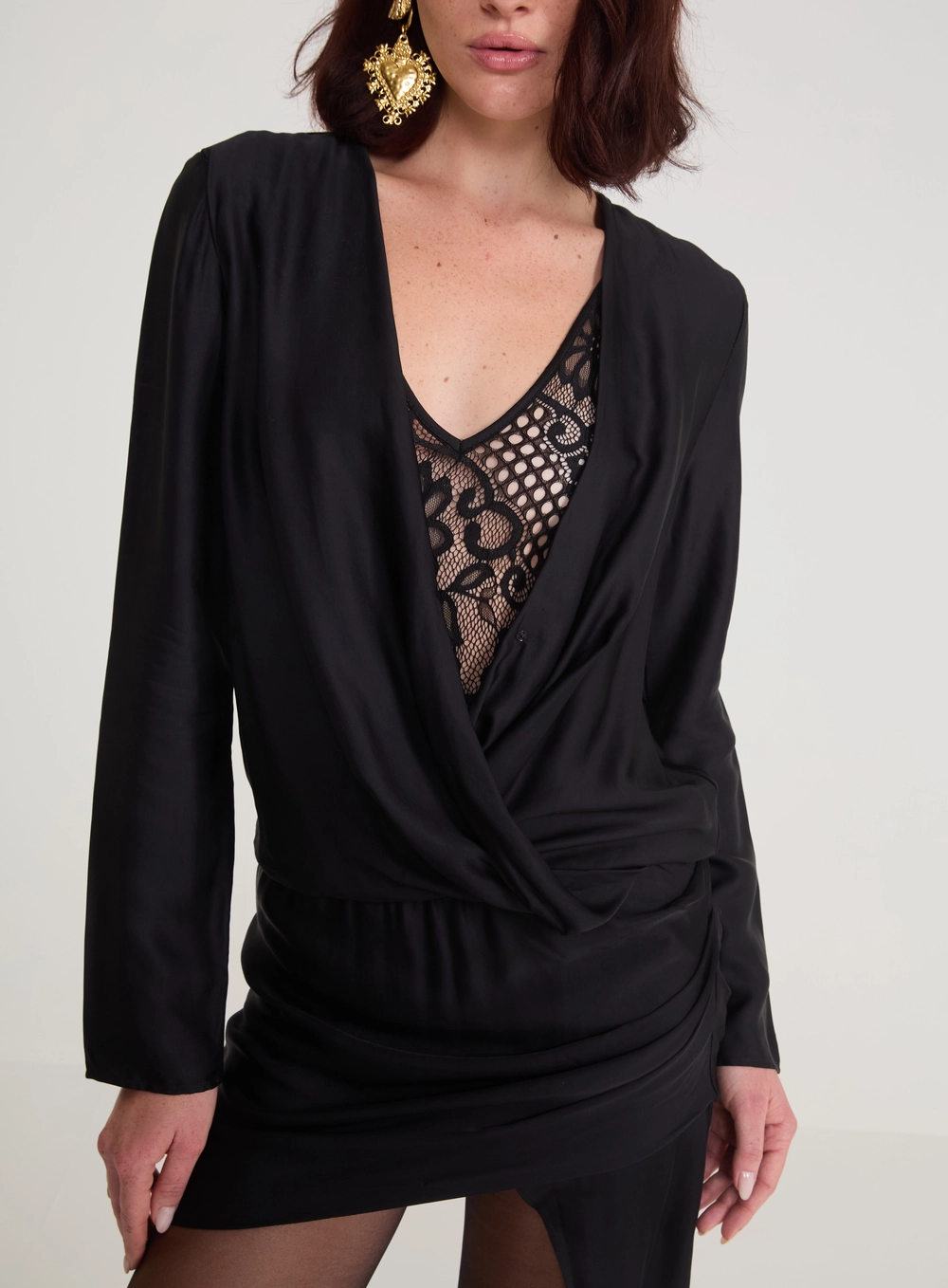Vestido Transpassado Cetim E Renda Preto