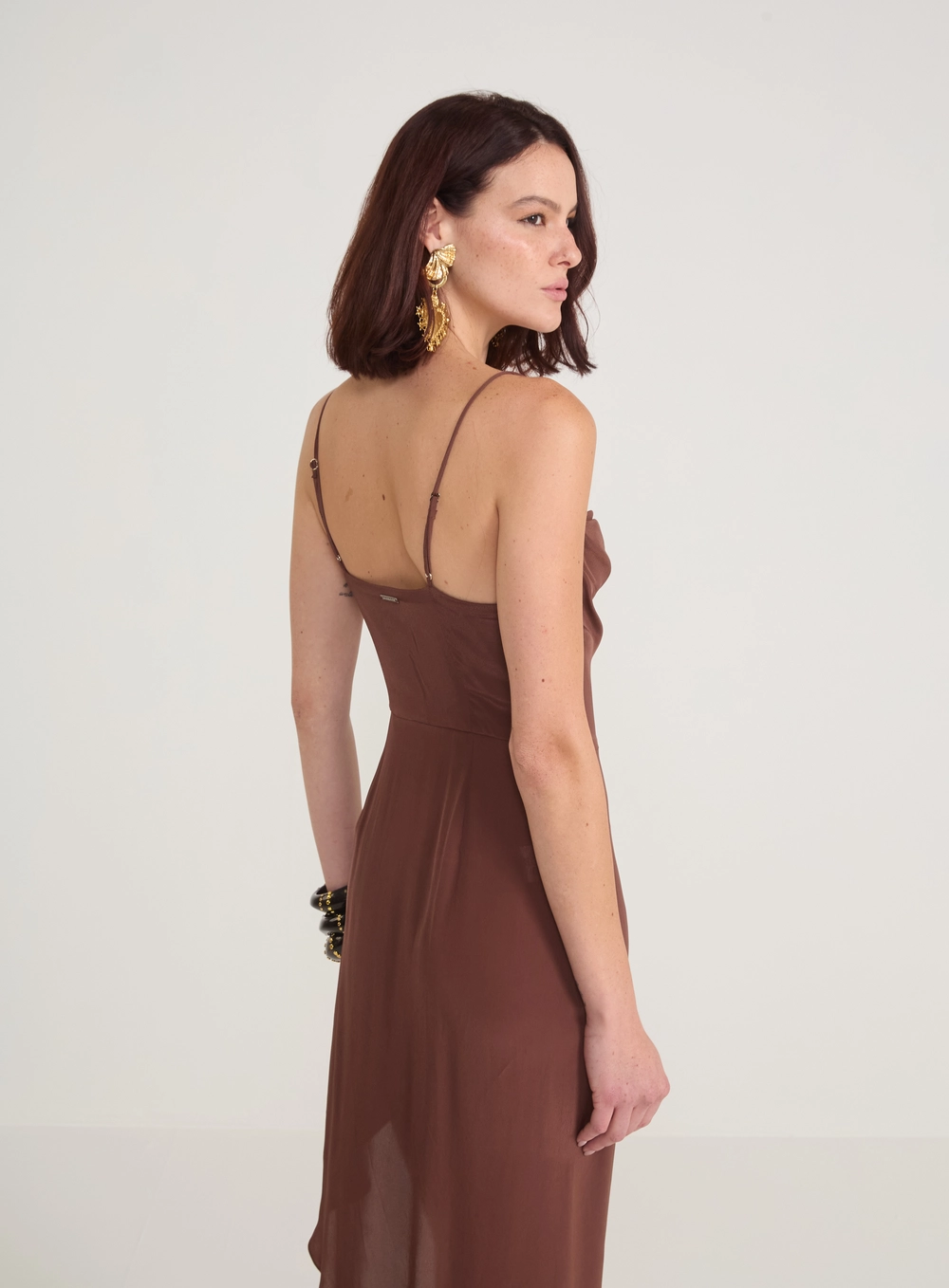 Vestido Assimétrico Drapeado Marrom