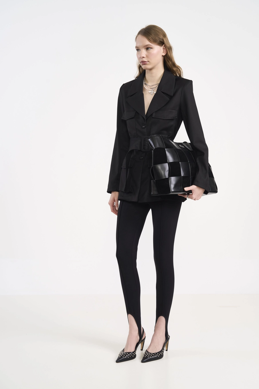 Blazer Utilitário Com Bolsos E Cinto Preto