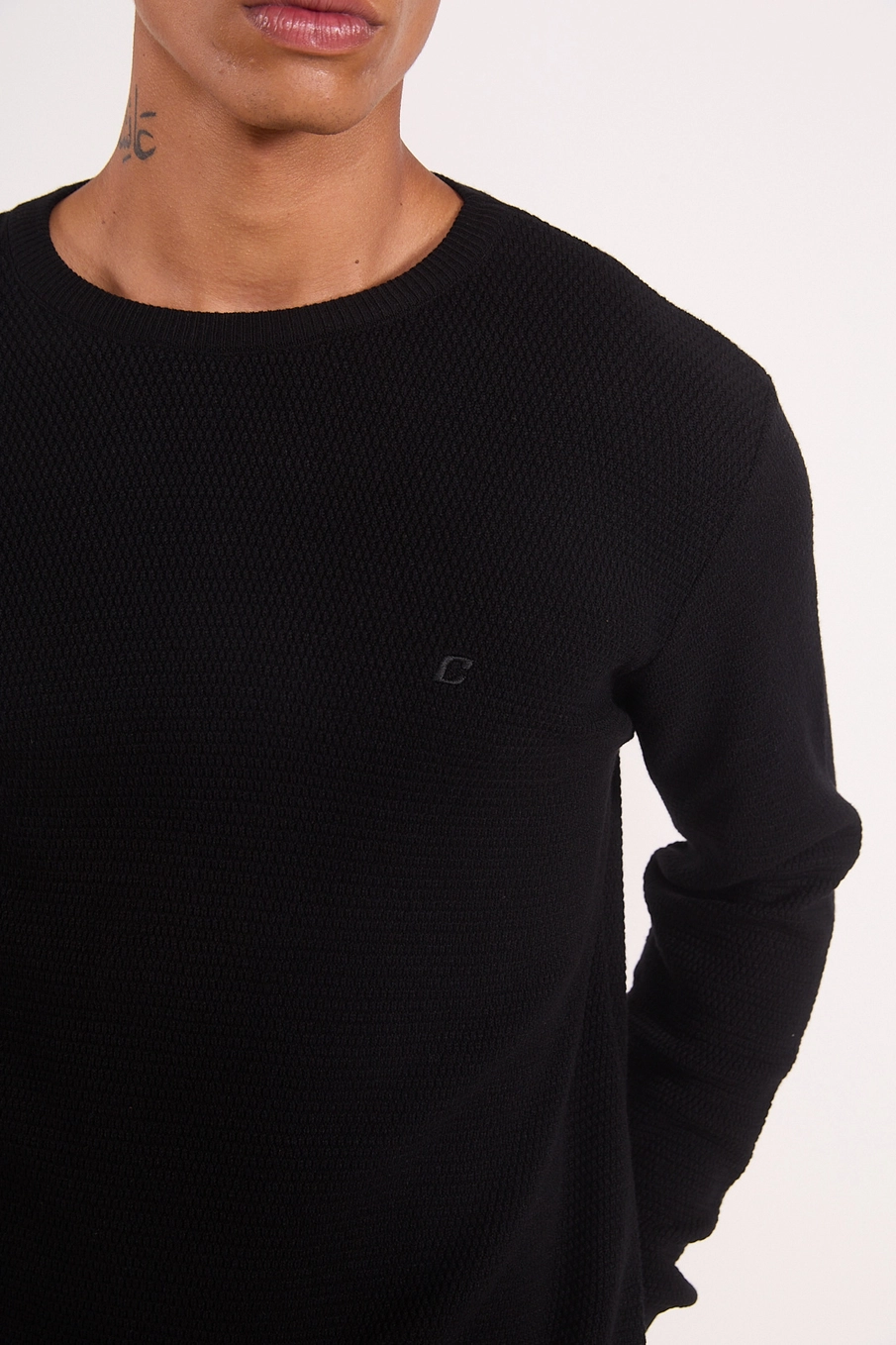 Suéter Tricot Texturizado Preto