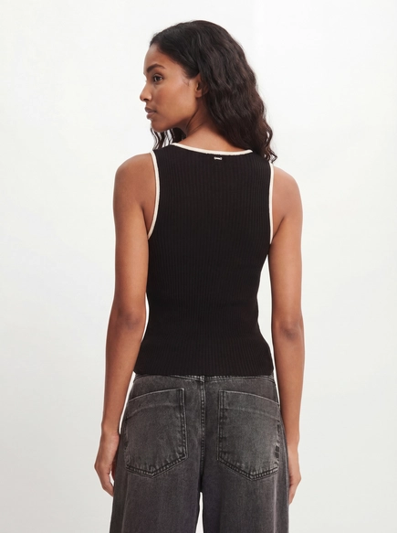 Regata Tricô Feminina Slim