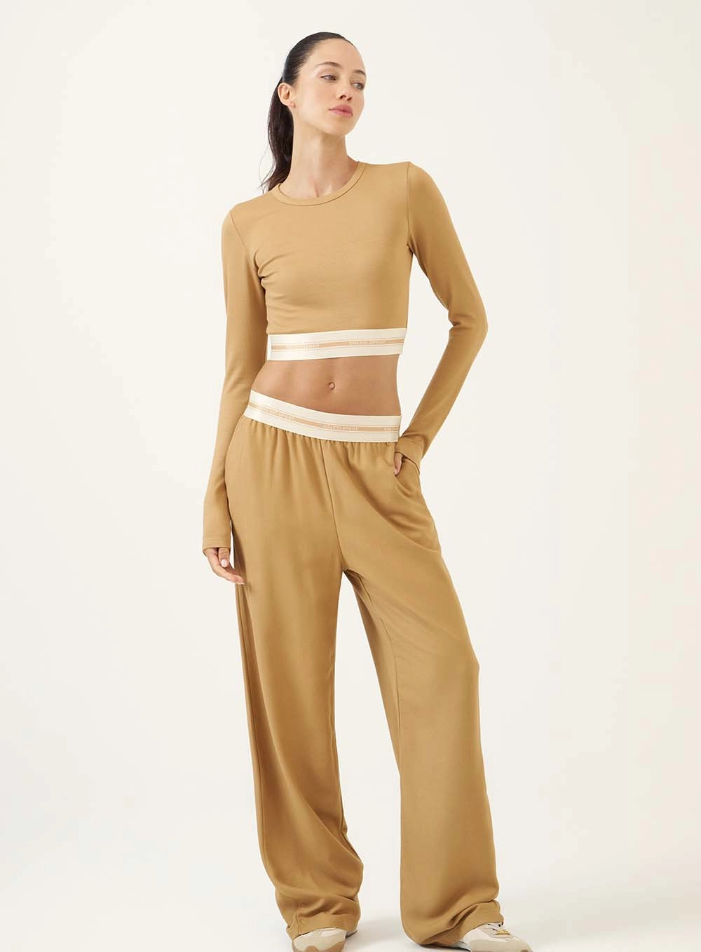 Calça Pantalona Com Cintura Elástica Bege