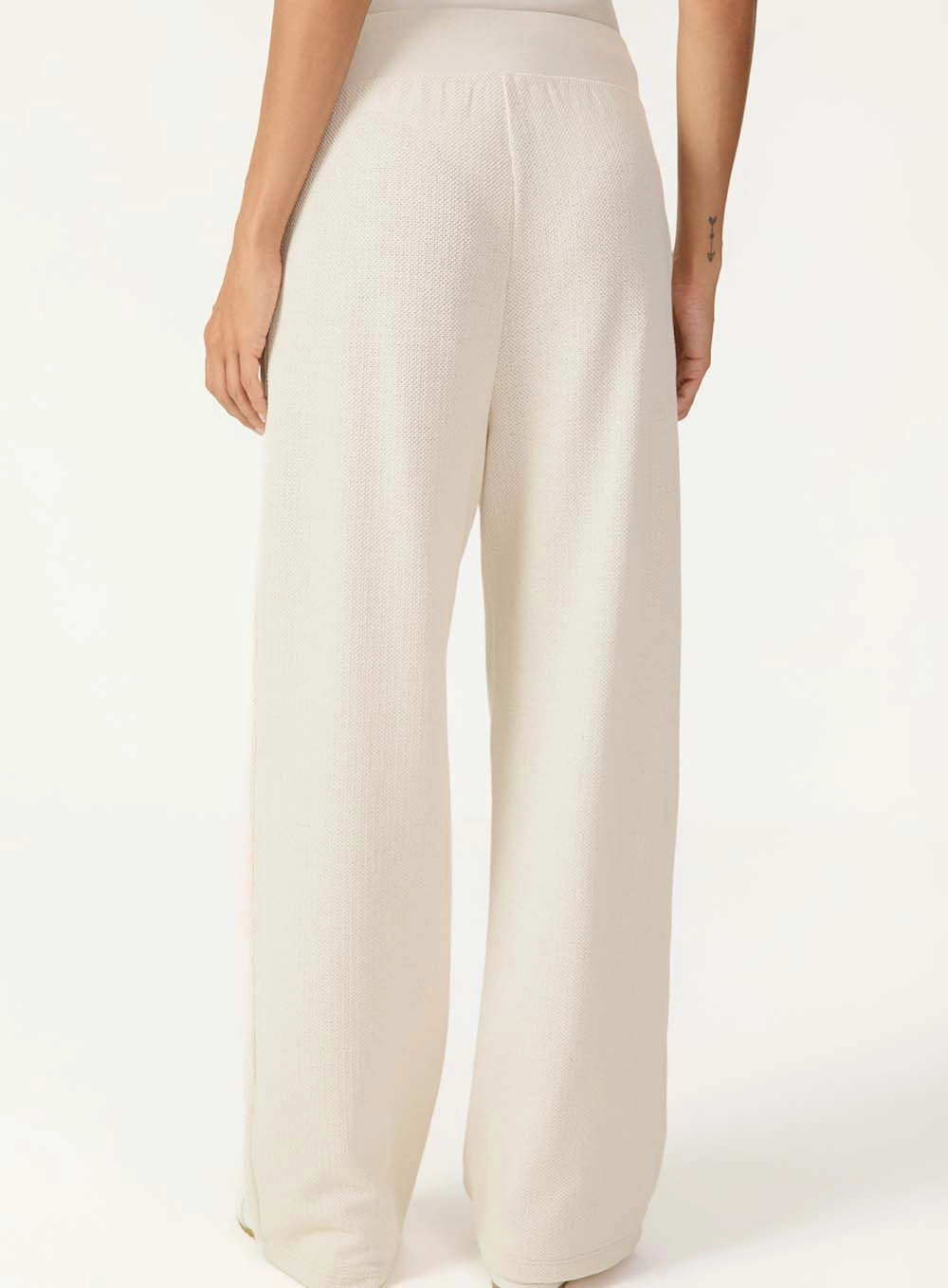Calça Wide Leg Em Malha Texturizada Cinza