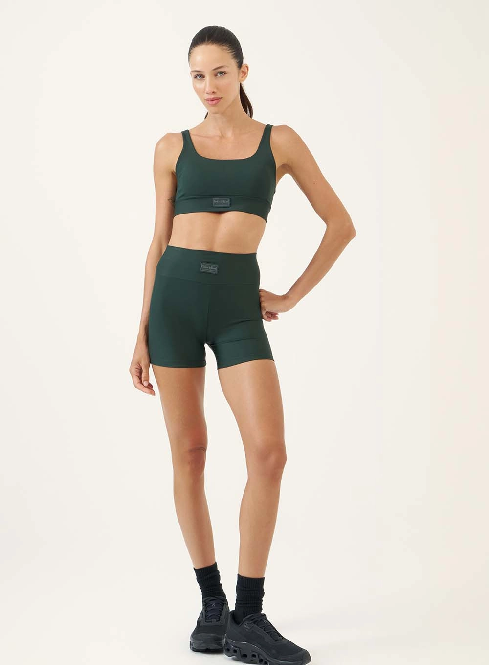 Short Biker Cintura Alta Verde