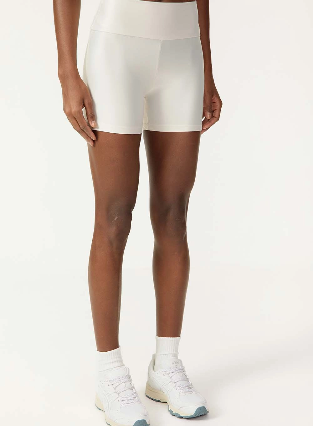 Bermuda Ciclista Brilho Zen Sculpt Cinza