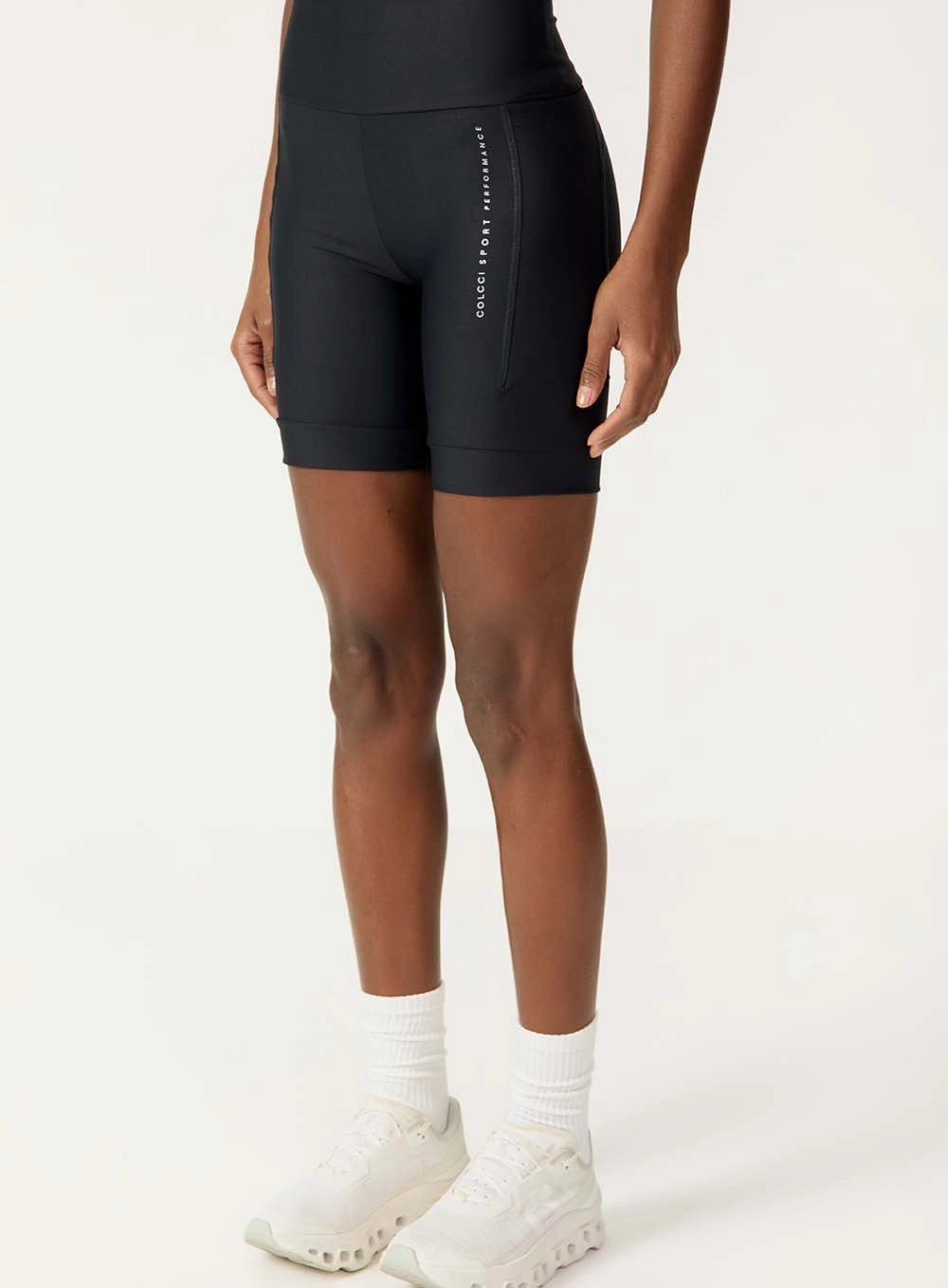 Bermuda Ciclista Desempenho Escultural Preto
