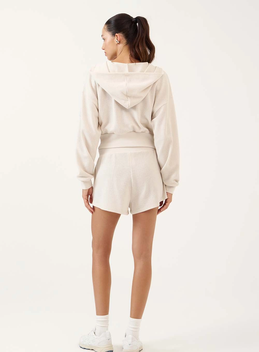 Short Amplo Texturizado Conforto Cinza