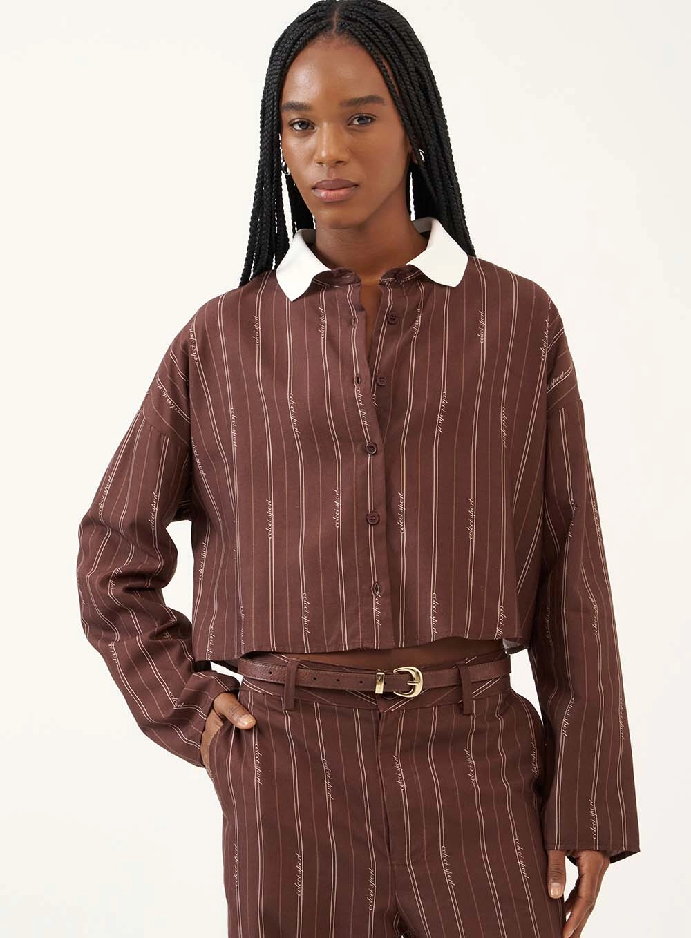 Camisa Curta Listrada Logomania Estampados