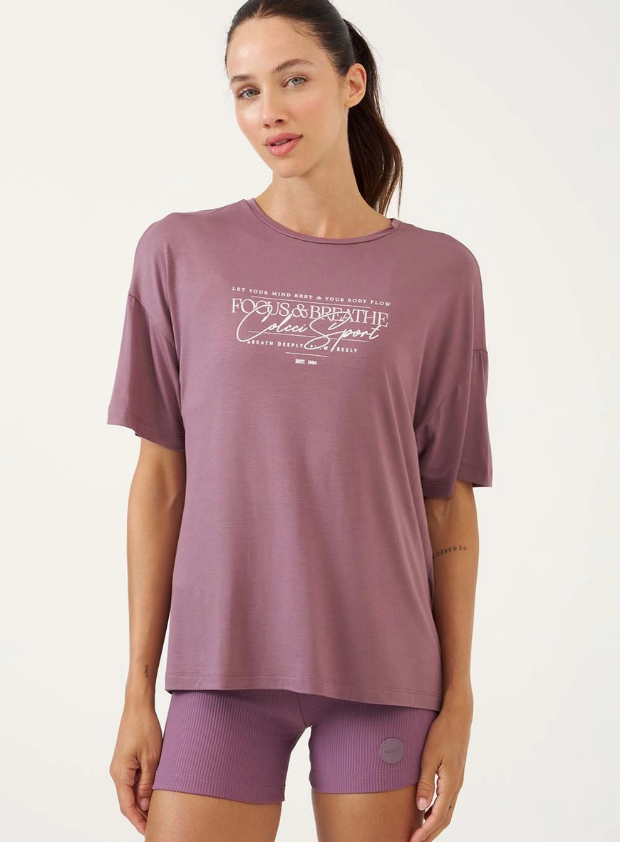 Camiseta Esportiva Oversized